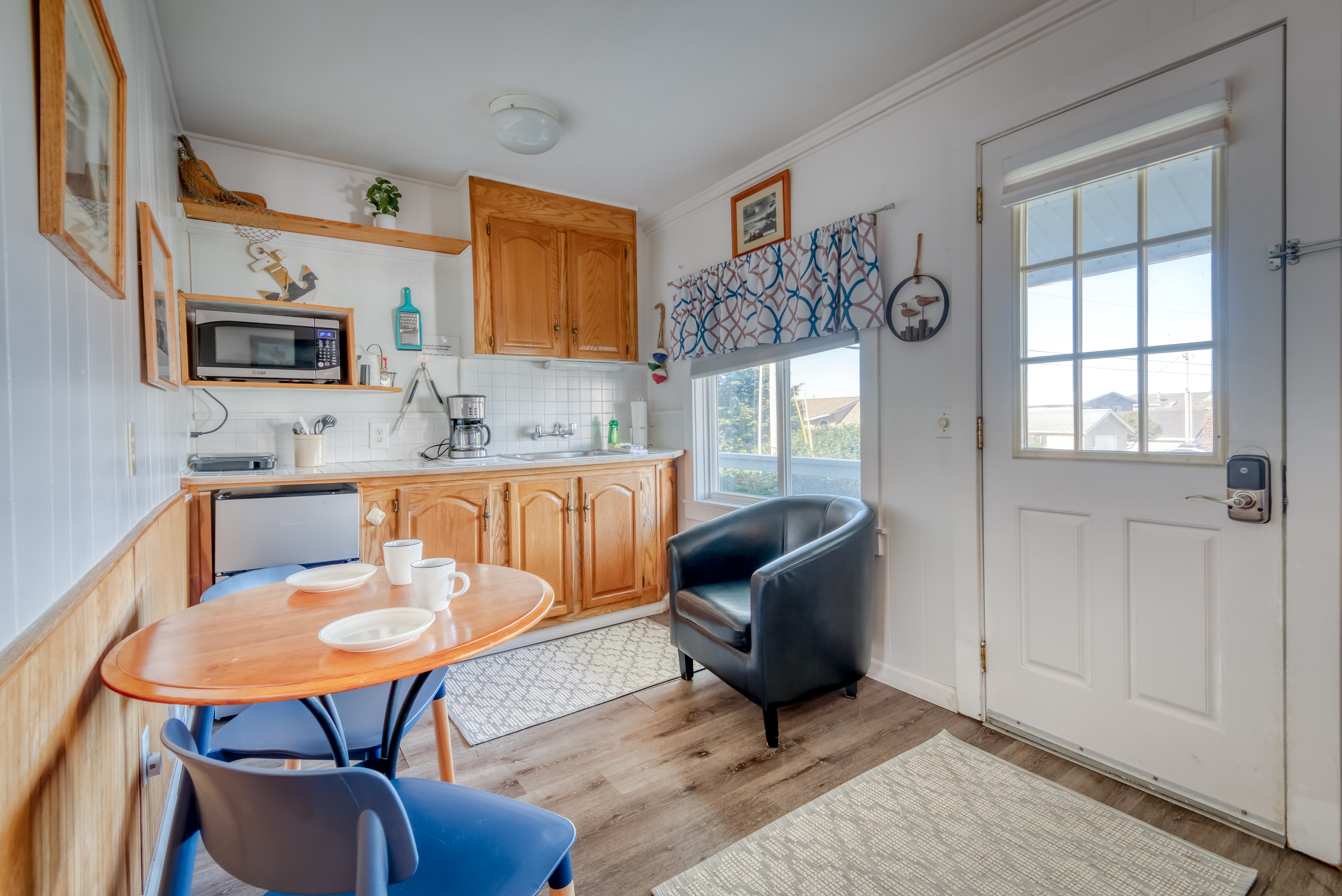 T05 - Dinghy @ Trollers Lodge — Depoe Bay, OR — vacation rental