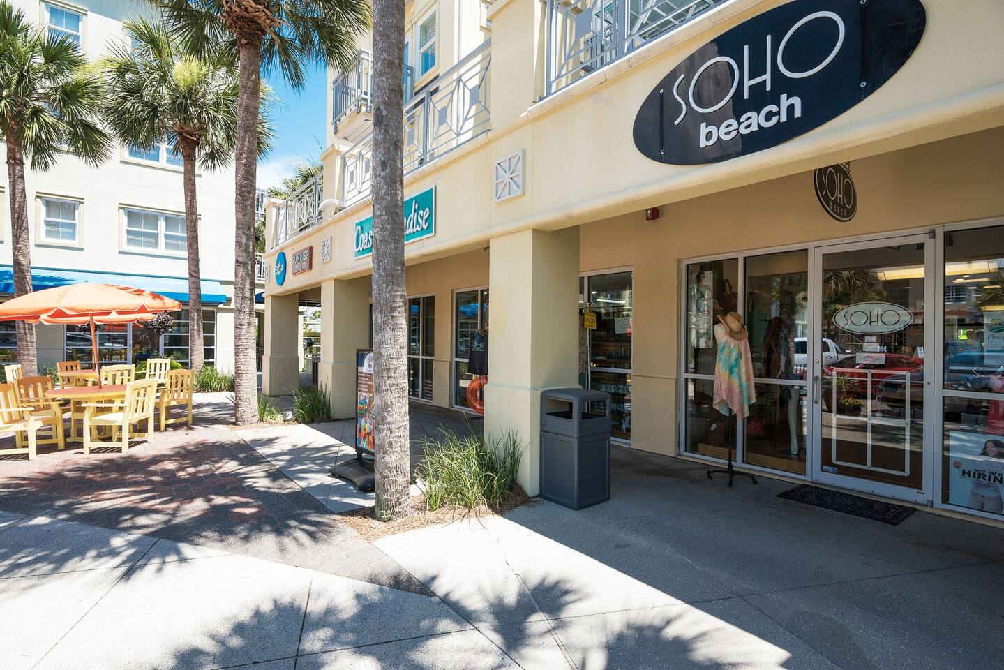 Shopping and Dining Steps Away