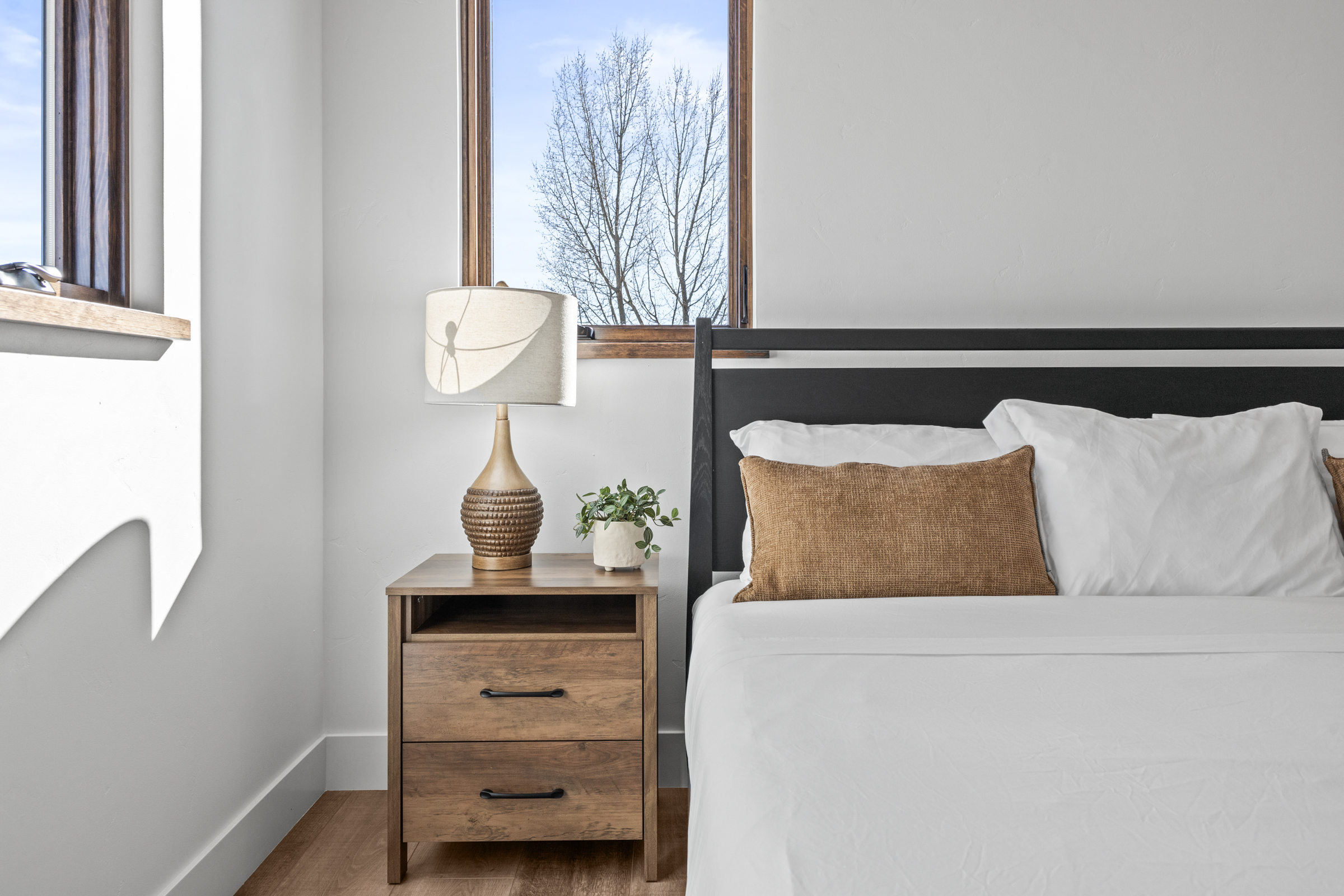 Master Bedroom | Side table