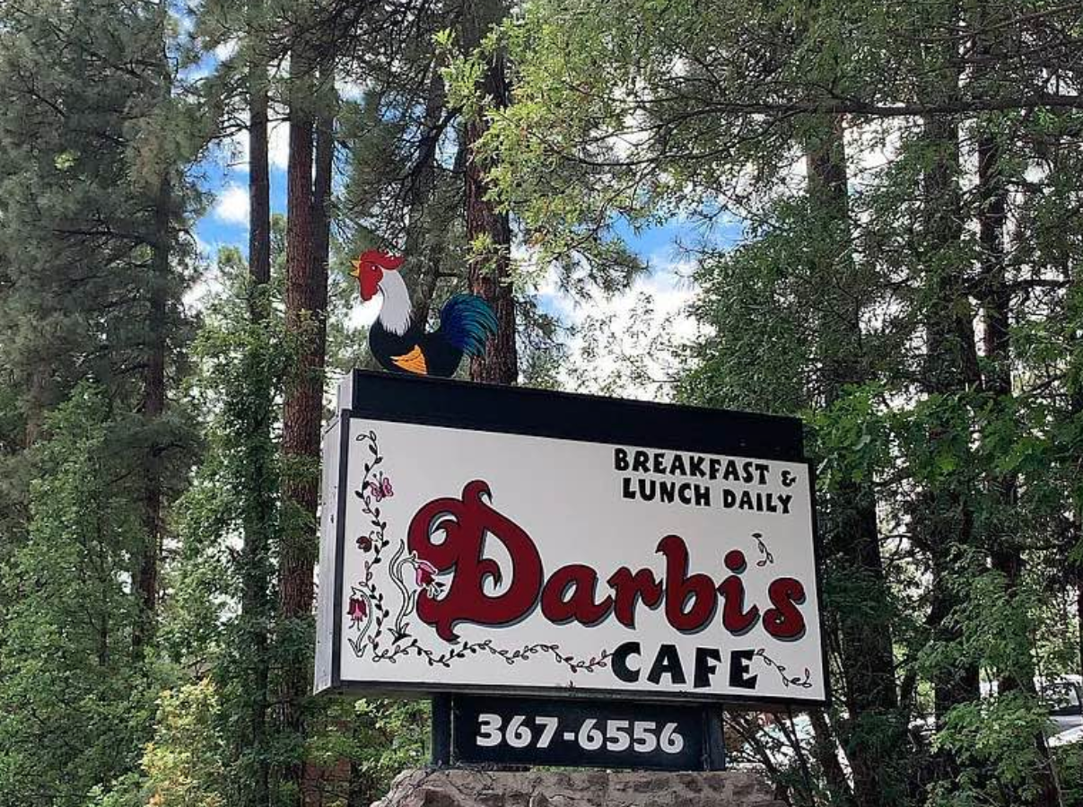 Start your day right—Darbi's, the White Mountains' best breakfast spot, is just a short walk away. No drive needed for those famous morning meals!