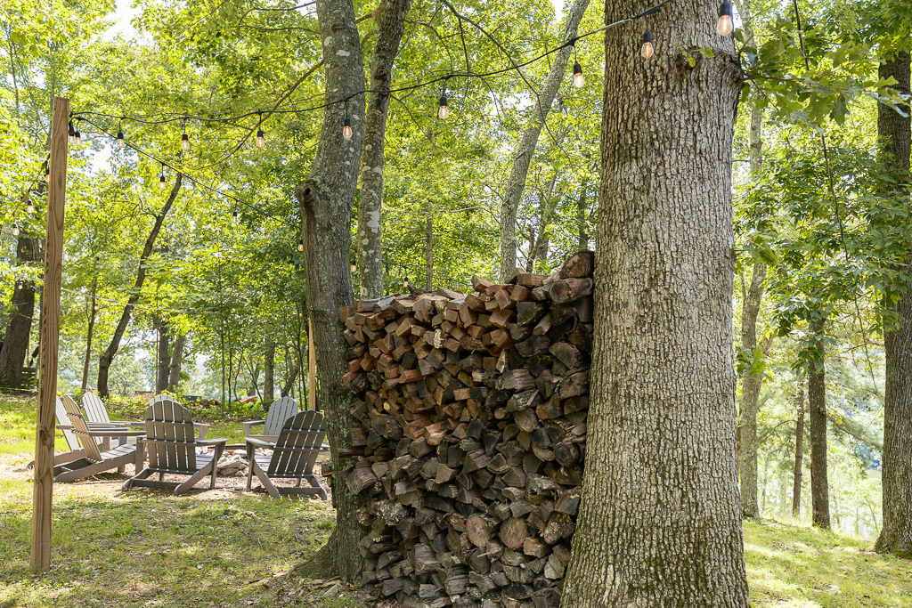 No need to pack the logs! Firewood is included so you can jump right into s’mores and campfire fun.