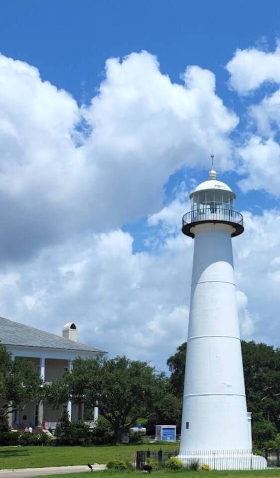 Visit the lighthouse during the day!