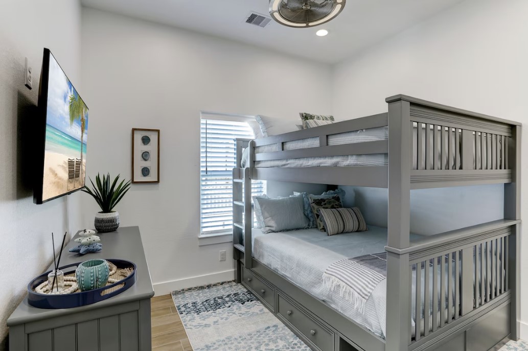 72987e2483a34c09955a42e86f805d45 | Beachhouse | Texas | TX | Vacation Homes | Galveston | Crystal Beach | Kokomo | Breezy Days | Beachfront Elegance | Sunrise Serenity | Southern Sands Property Management, LLC