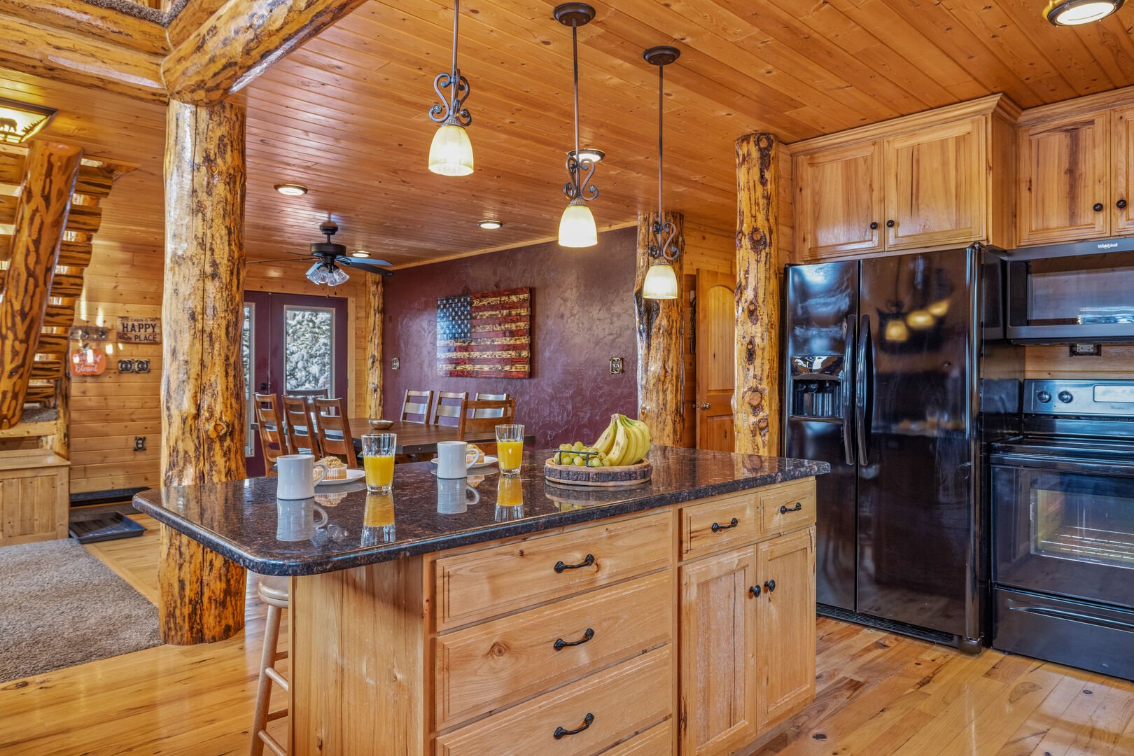 A great bar area for breakfast, lunch or dinner!