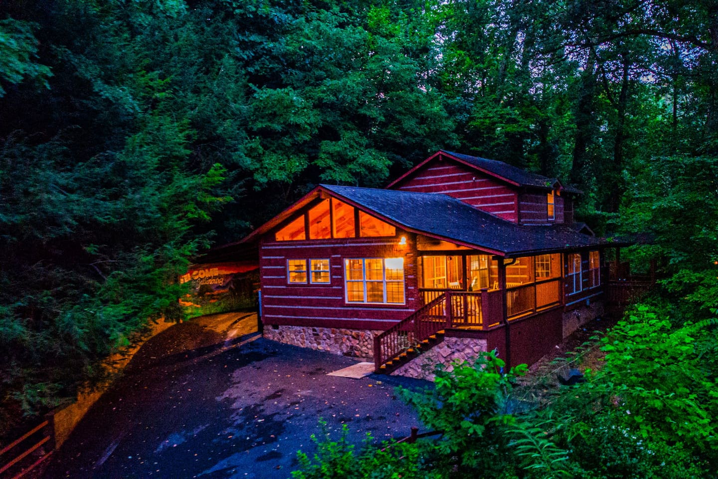 A cozy and inviting cabin!  We would love to host you!