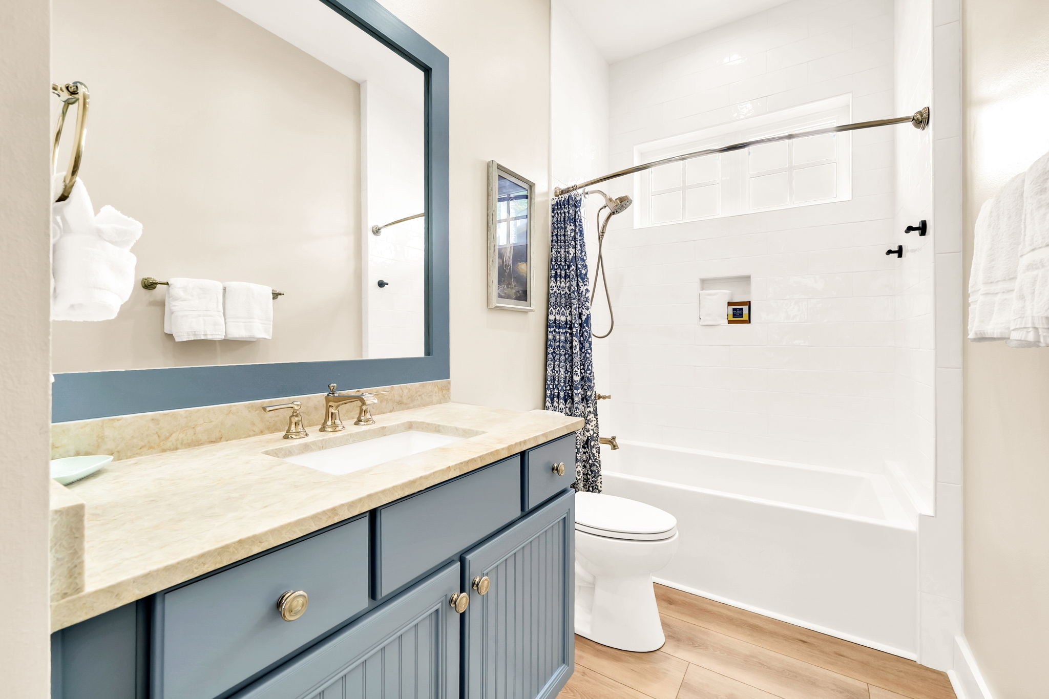 1st Floor Hall Bathroom
