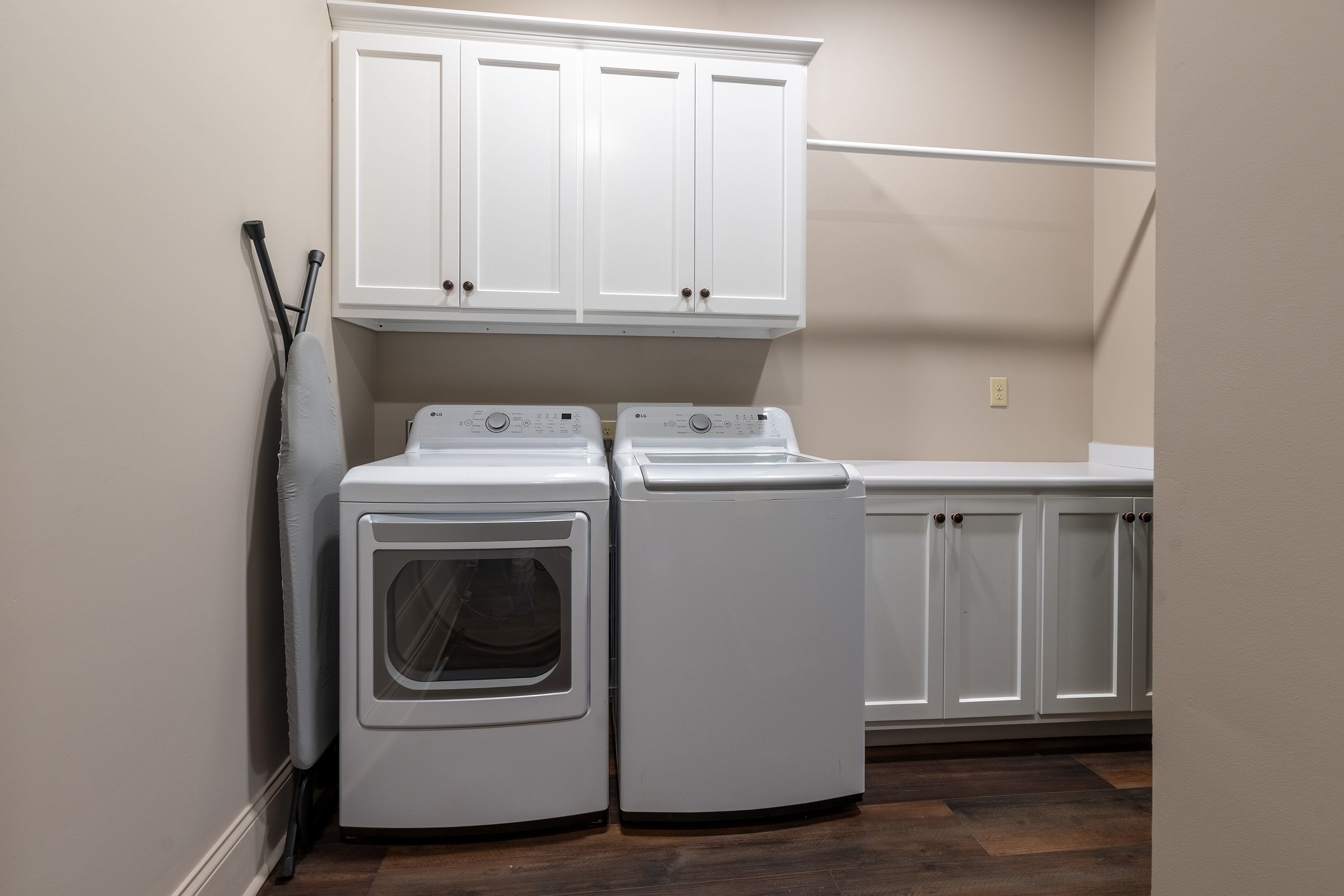 Washer and dryer in the suite