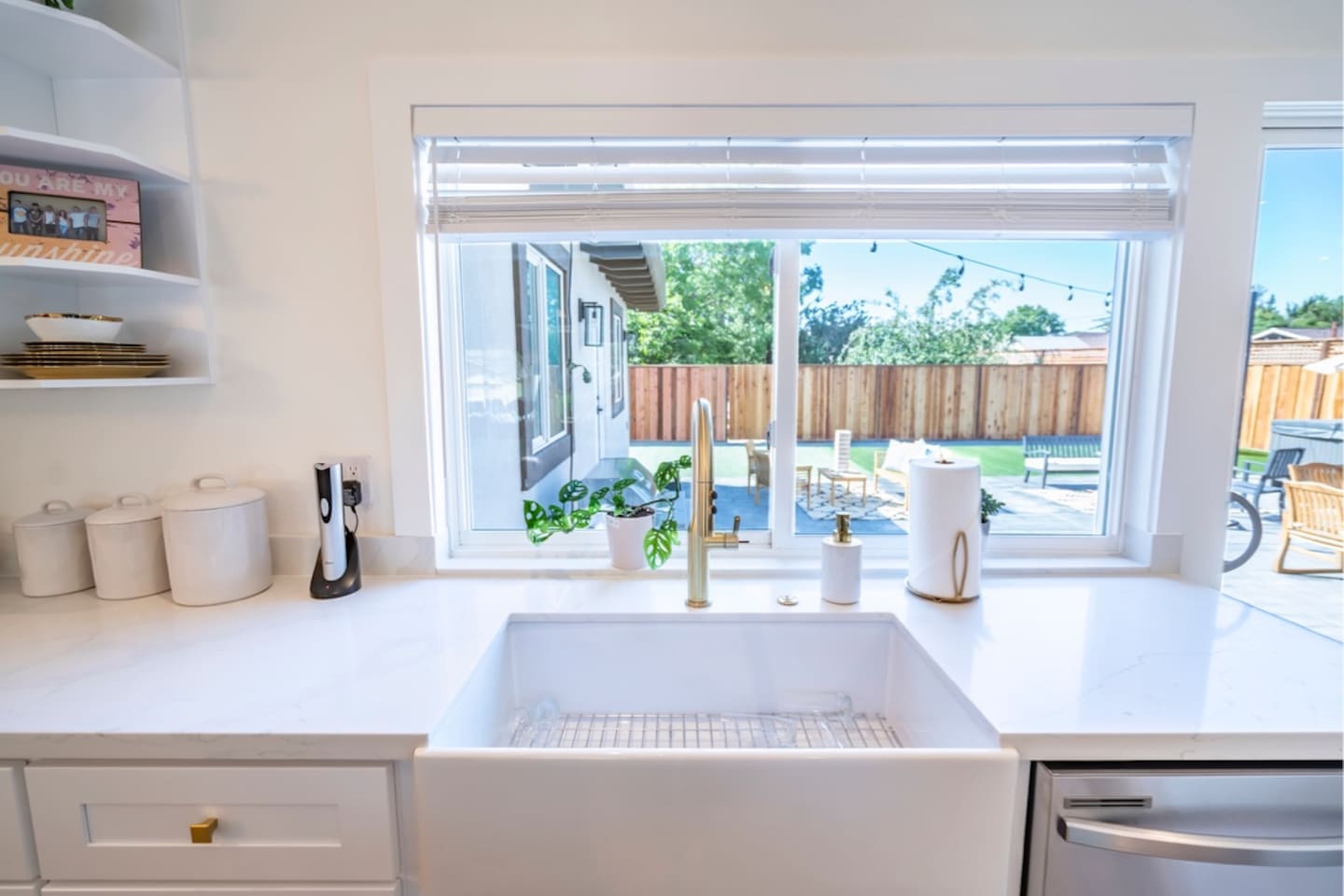 Kitchen Farmhouse Sink
