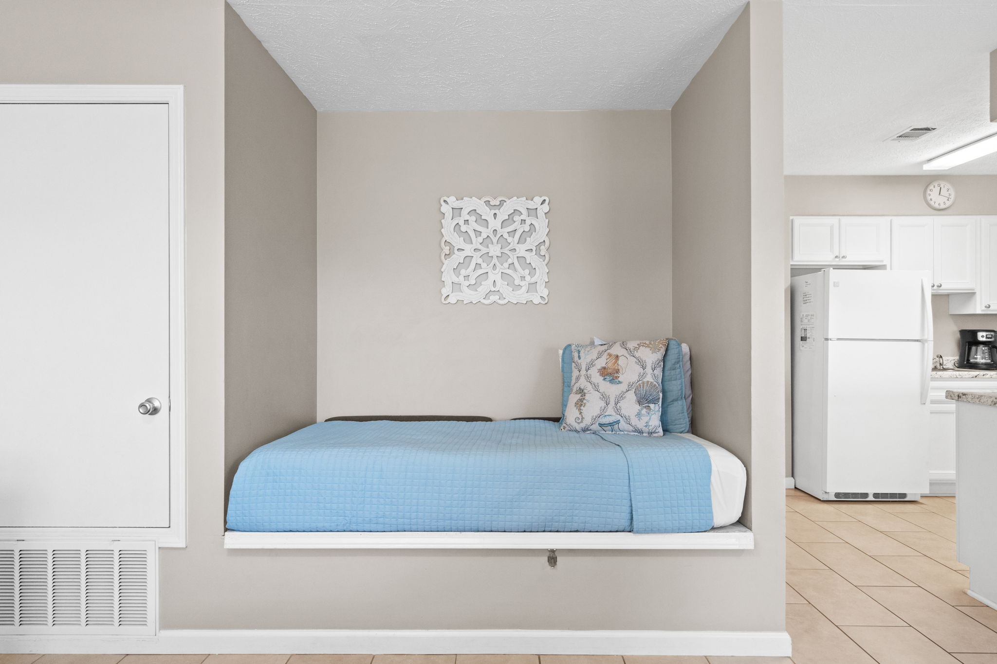 Living Room with Queen Sleeper Sofa and Twin Bed