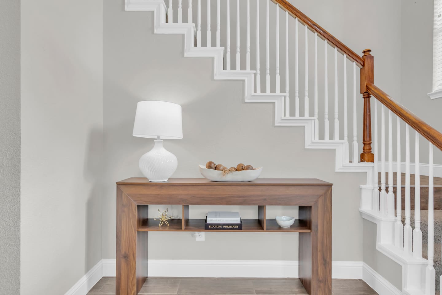 Located in a peaceful Frisco, Texas neighborhood, offering a comfortable stay with easy access to shopping, dining, and top North Dallas attractions.