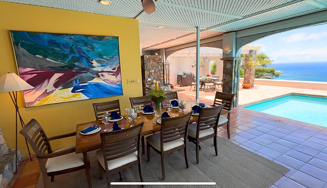 Plenty of space for everyone at the dining table