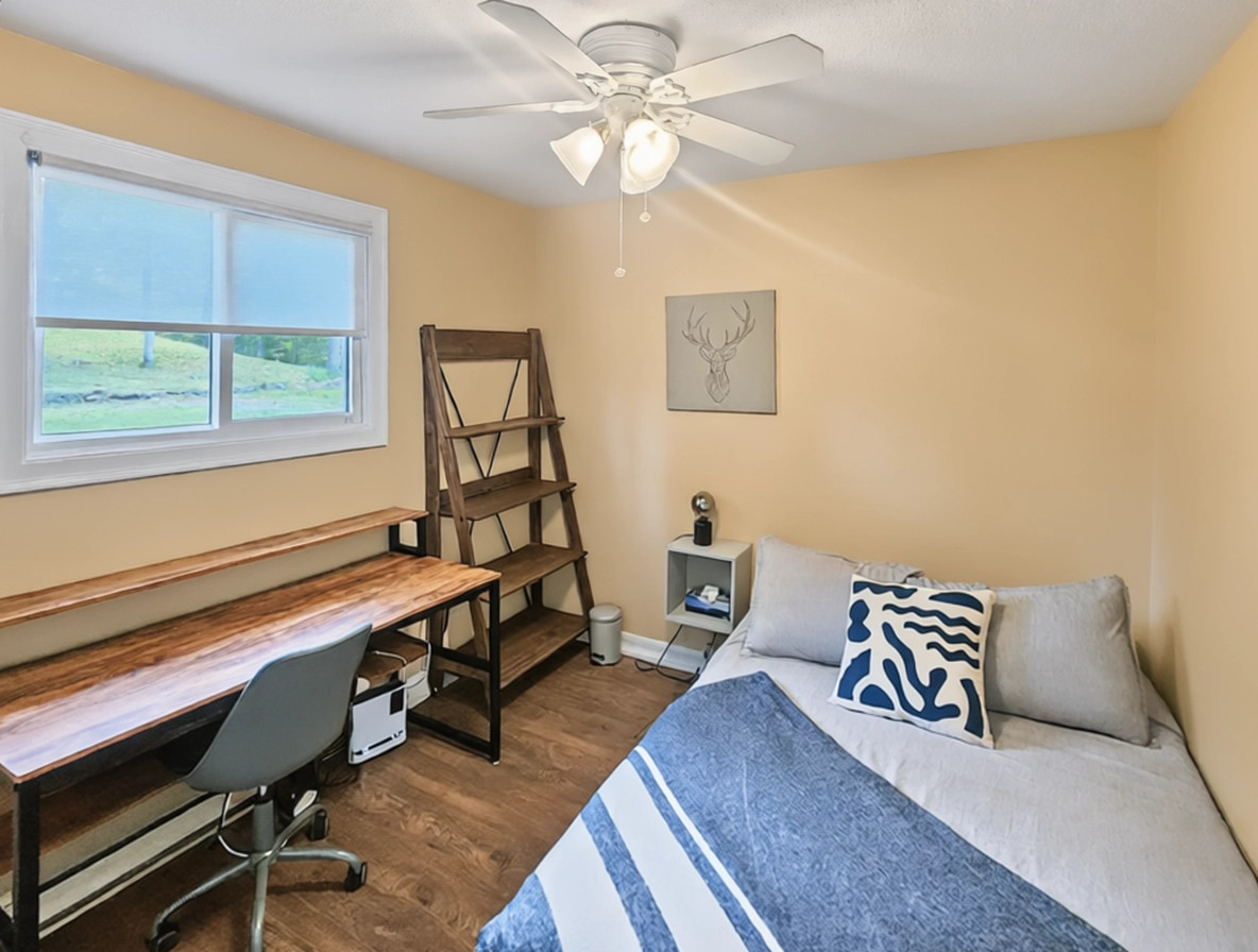Bedroom 2 with sit-down desk space