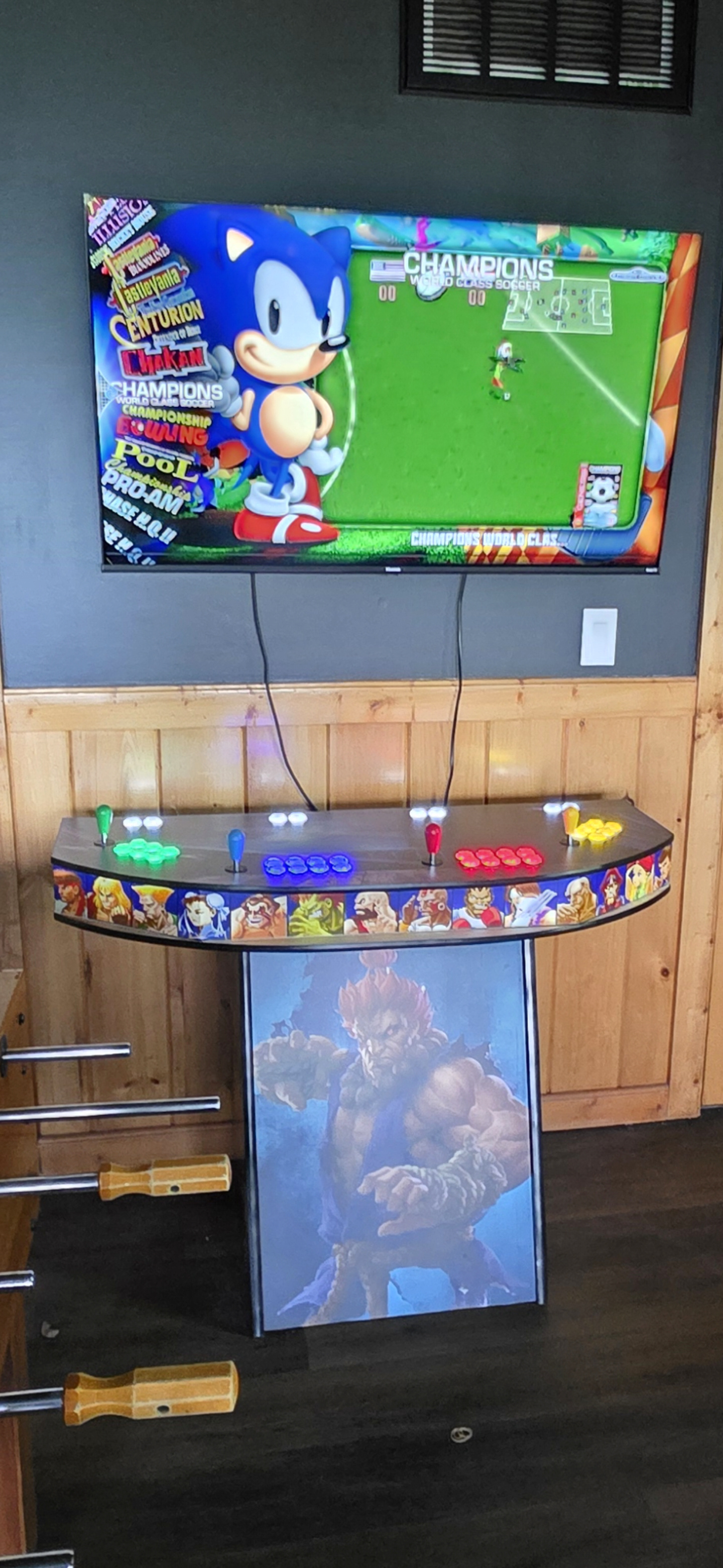 4-player arcade system with thousands of arcade games!  Pick your favorite or enjoy a two-player shooter classic.