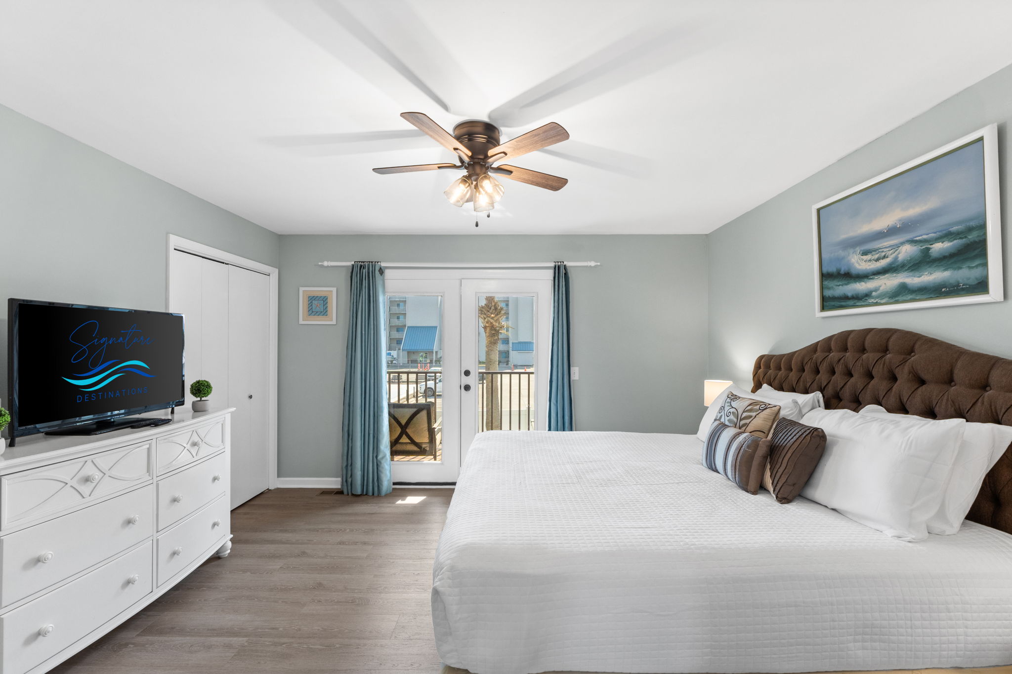 Bedroom 1 with King Sized Bed