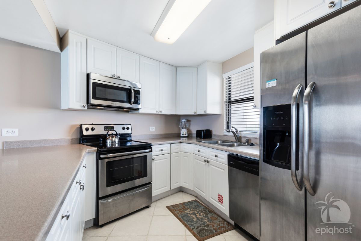 Fully updated kitchen with stainless appliances and ample counter space