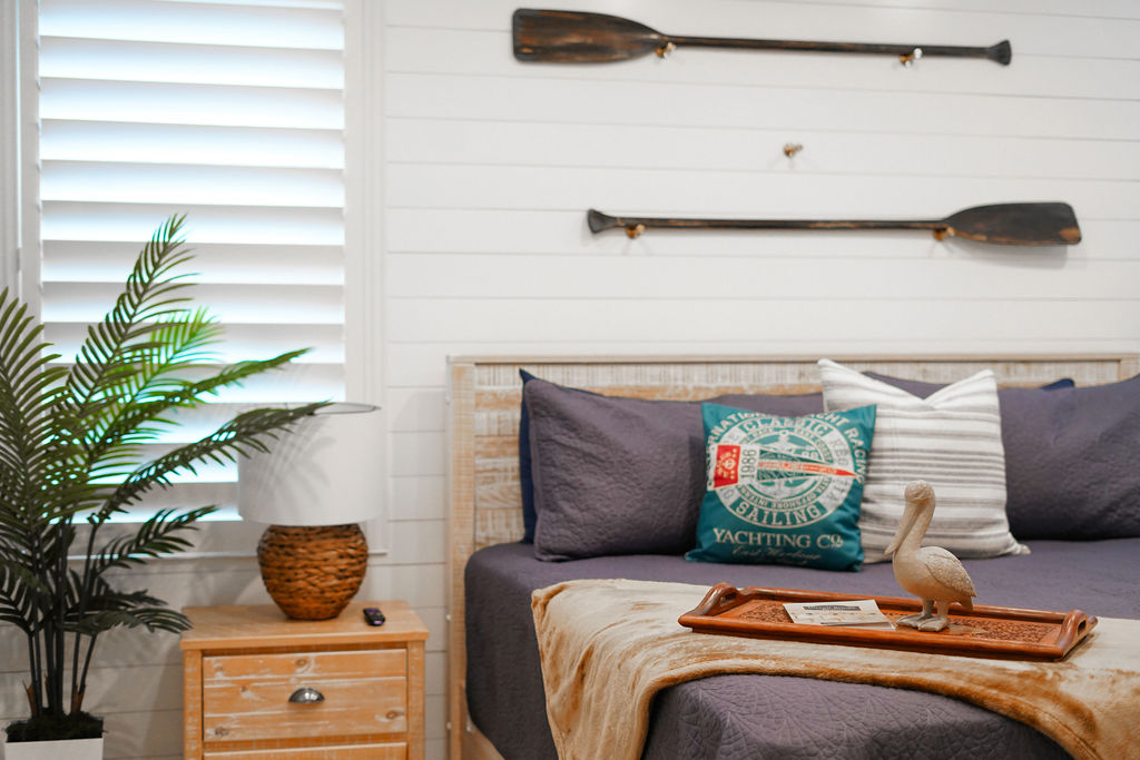 With coastal touches and relaxed island charm, The Tropical room is the perfect place to drop anchor and recharge.