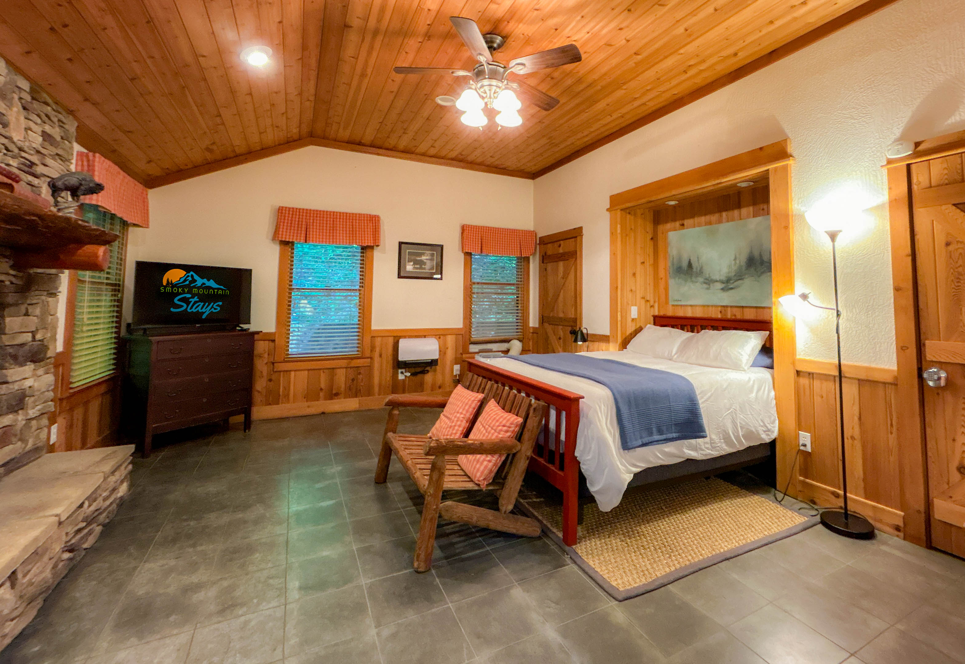 extra large and spacious bedroom complete with a queen bed and plush linens!