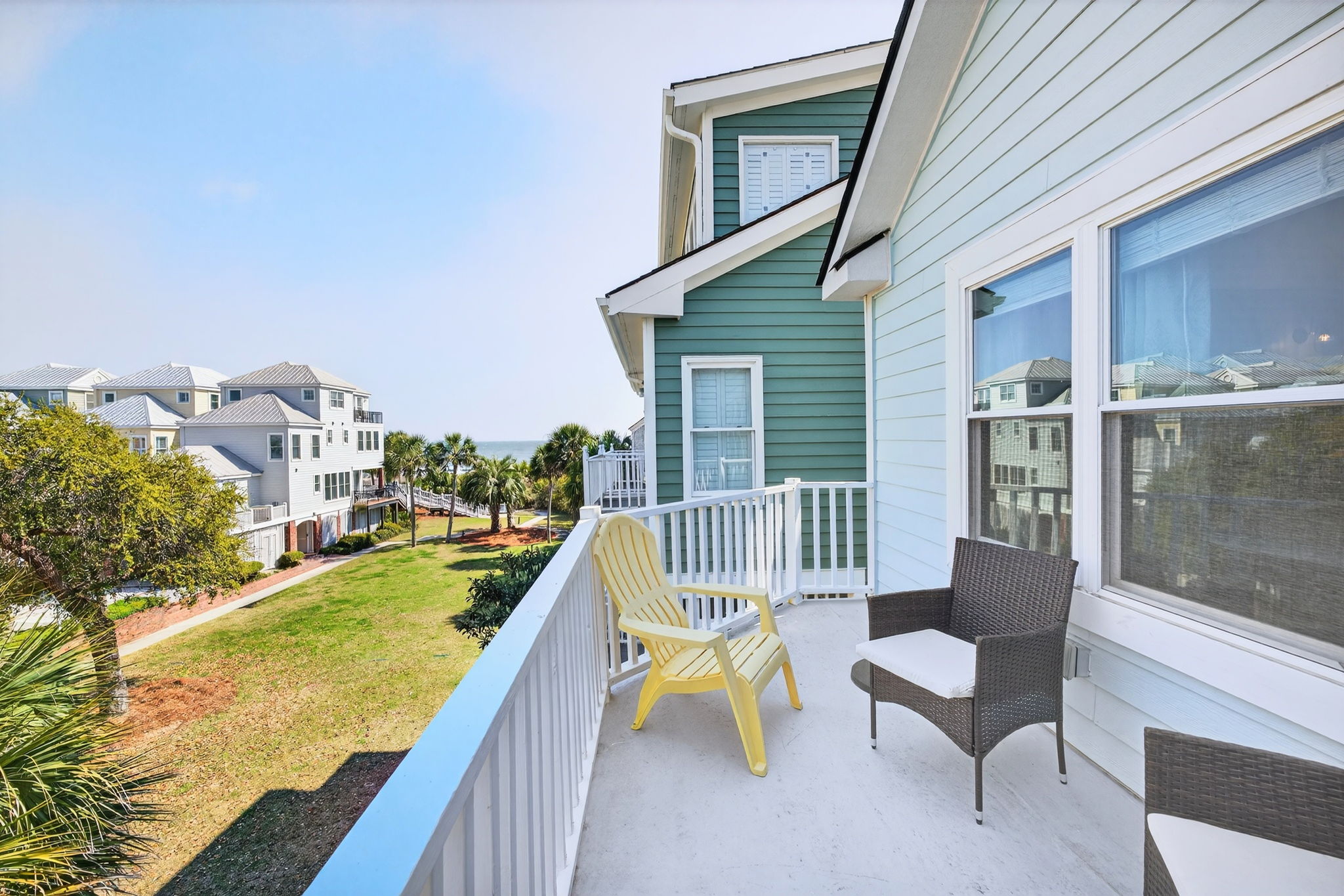 Deck Seating| 23 Grand Pavillion | Wild Dunes | Isle of Palms, SC | IOP Escapes