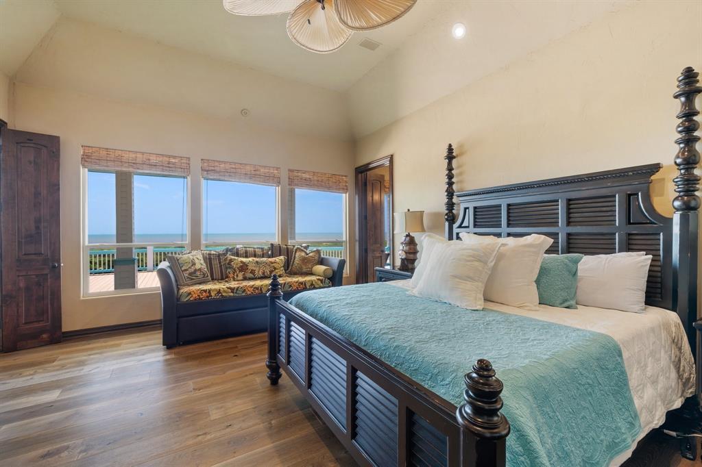 7463d9bfedf141ada03a620cb4592884 | Beachhouse | Texas | TX | Vacation Homes | Galveston | Crystal Beach | Kokomo | Breezy Days | Beachfront Elegance | Sunrise Serenity | Southern Sands Property Management, LLC