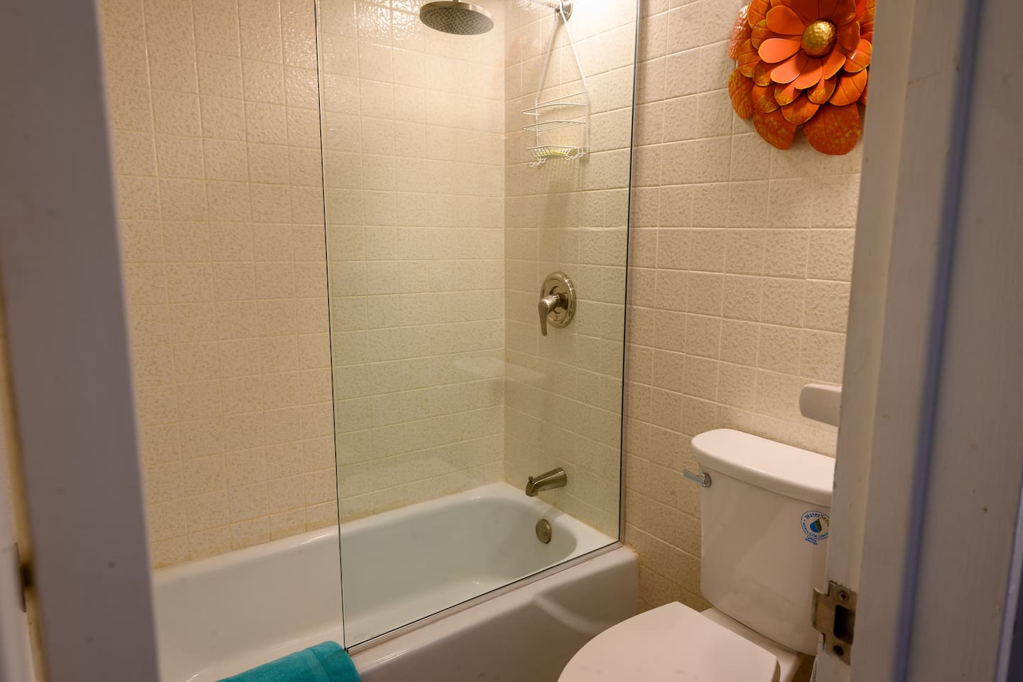 Master Bedroom en-suite