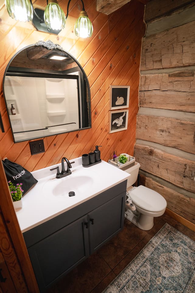 Rustic bathroom with essentials, ready to refresh you 