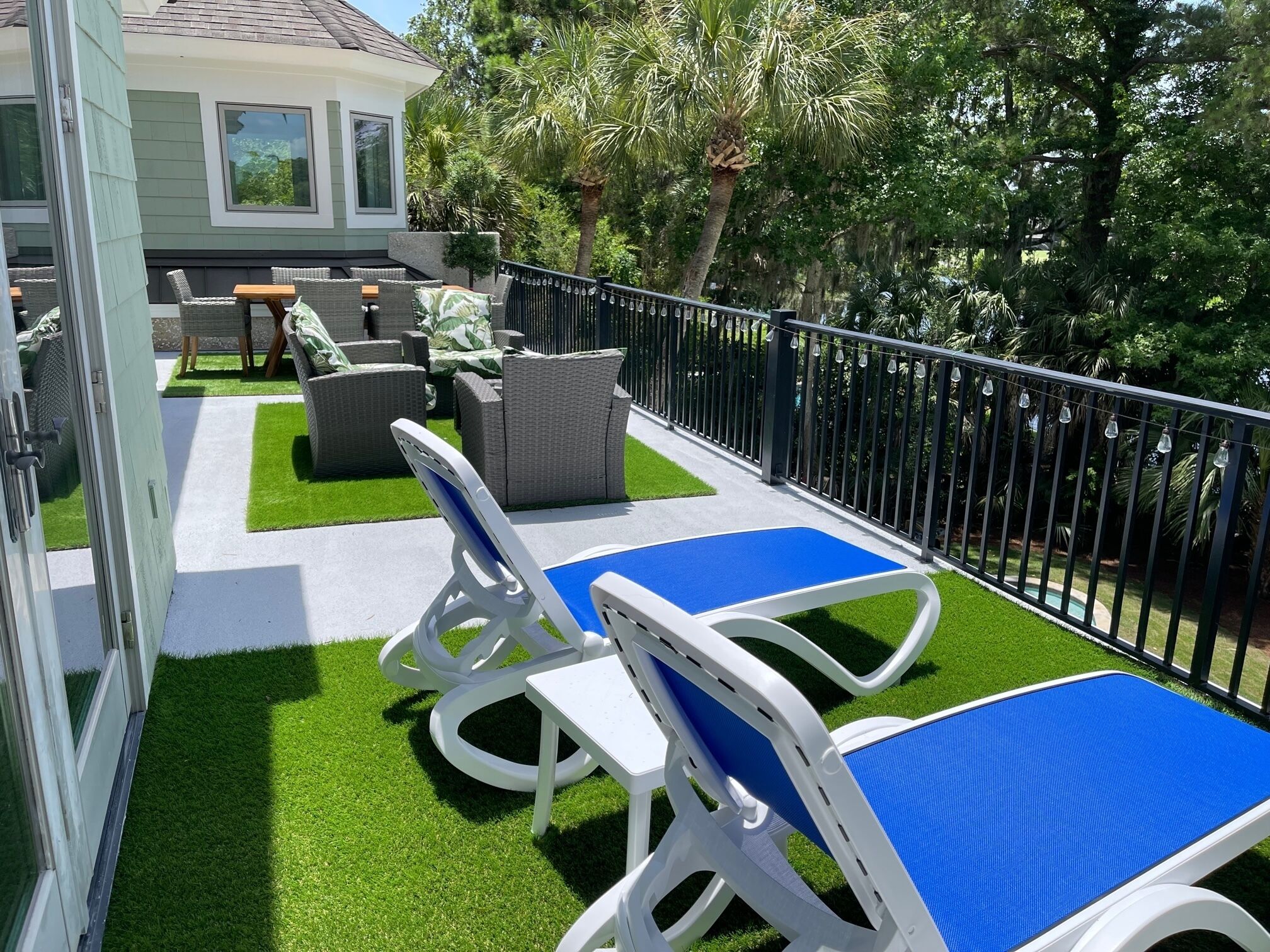 2nd floor balcony-watch the Shelter Cove Fireworks from here or just chill