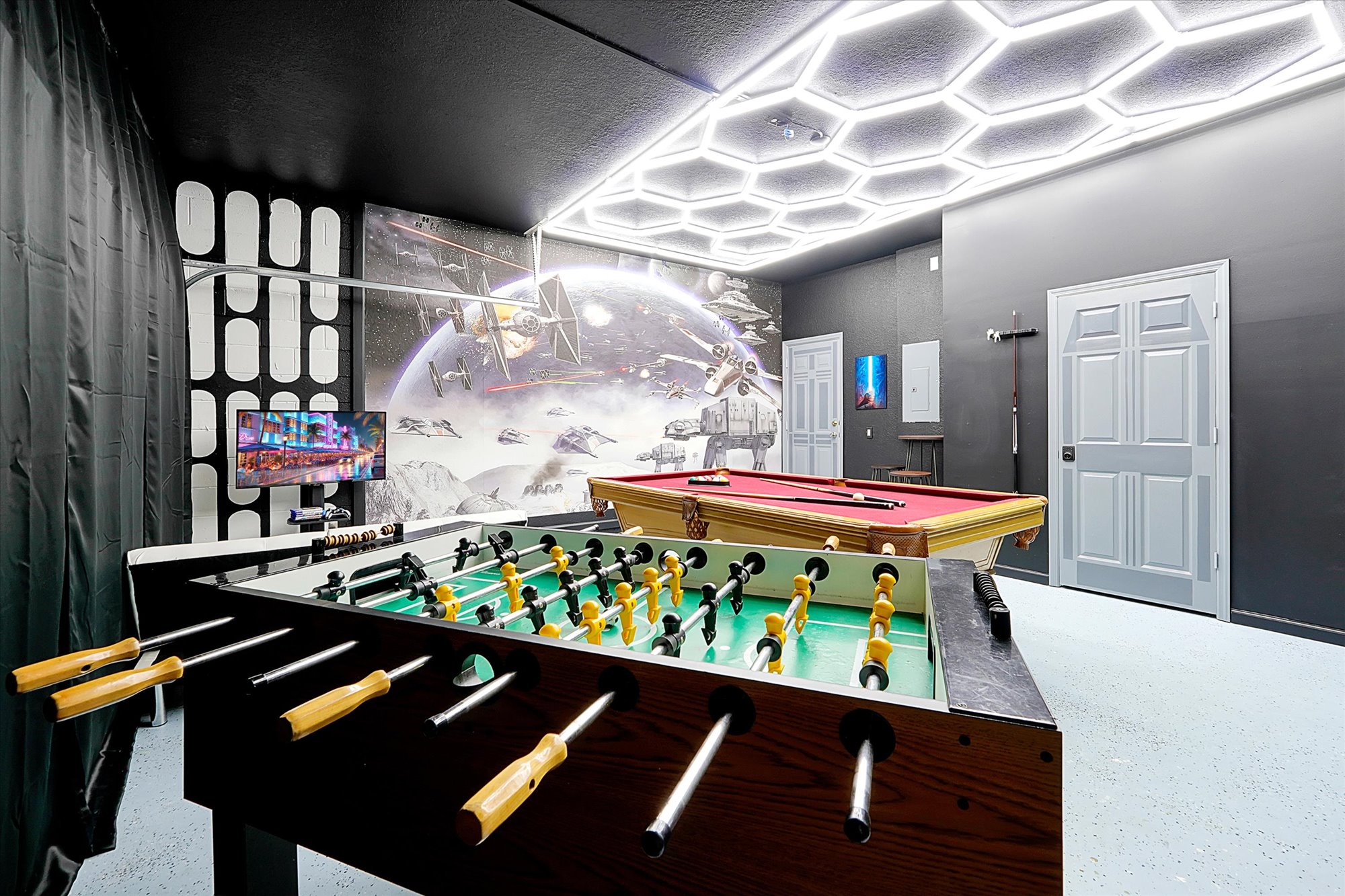 Star Wars Game Room with Pool, Foosball and PS5 with Games