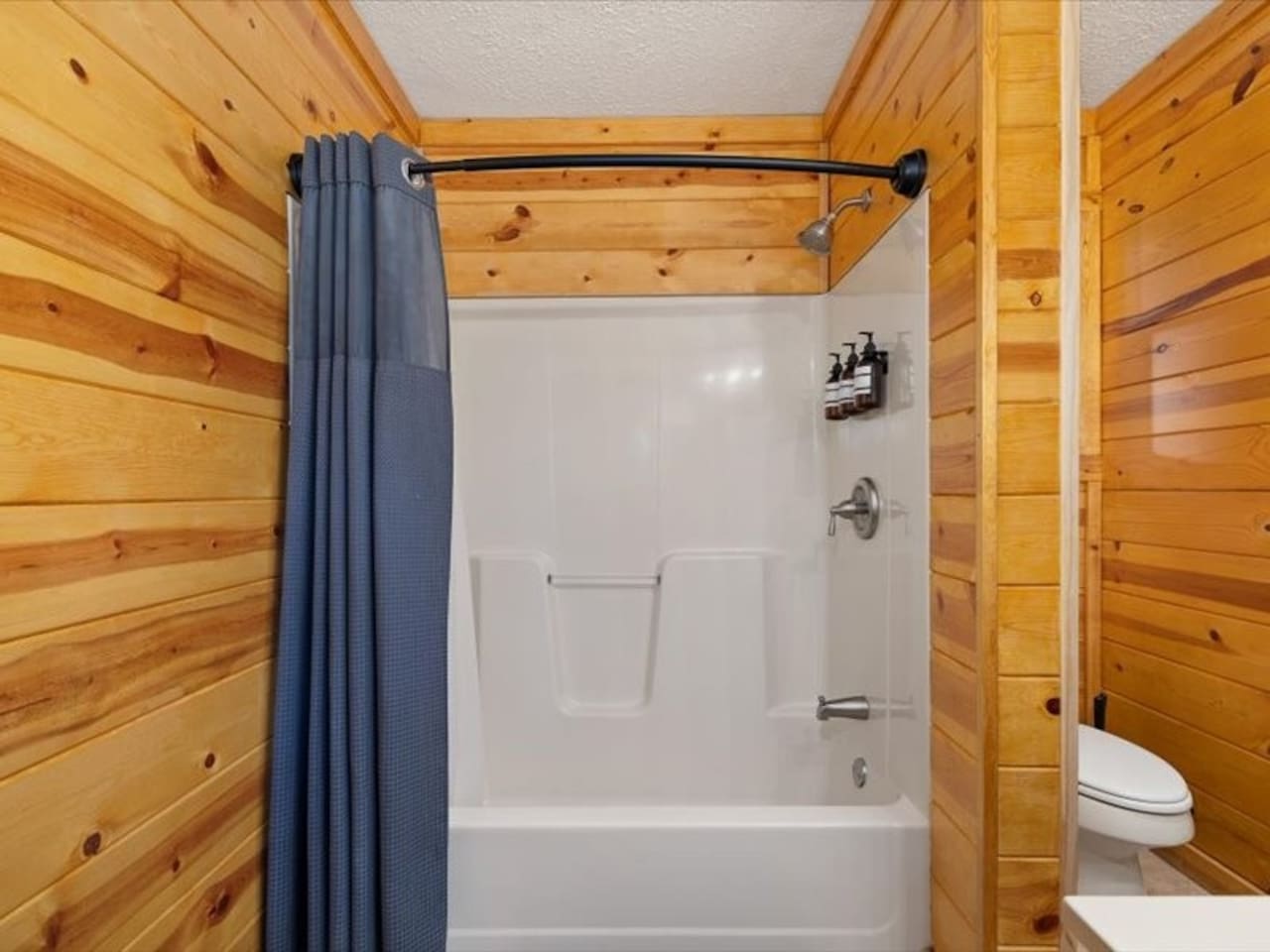 Master Suite Private Bathroom