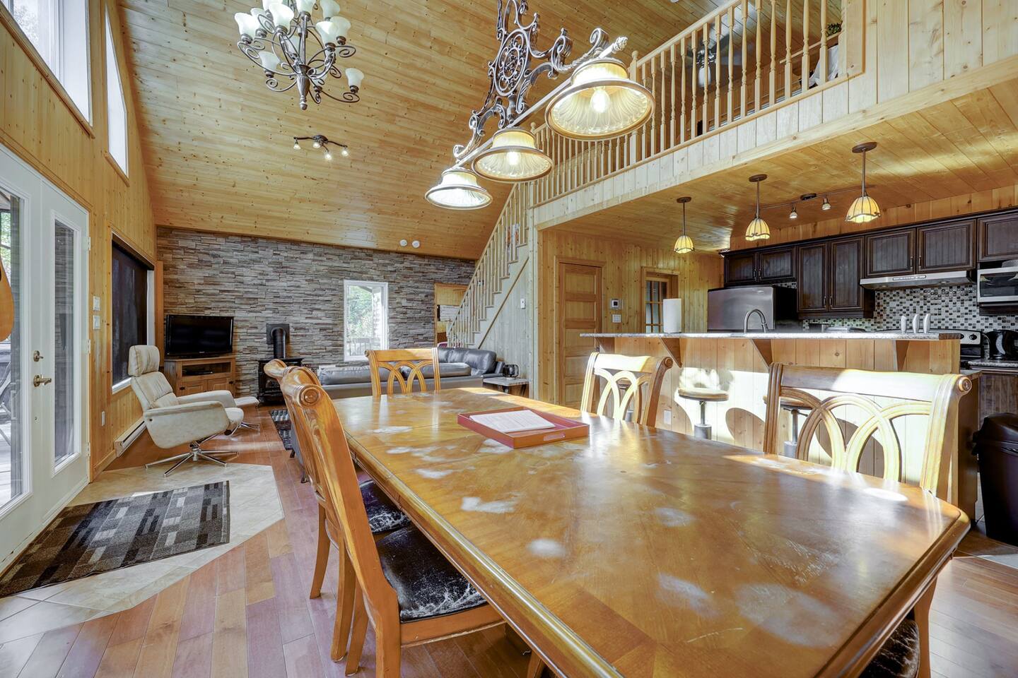 Spacious dining room for family dinners and conversations
