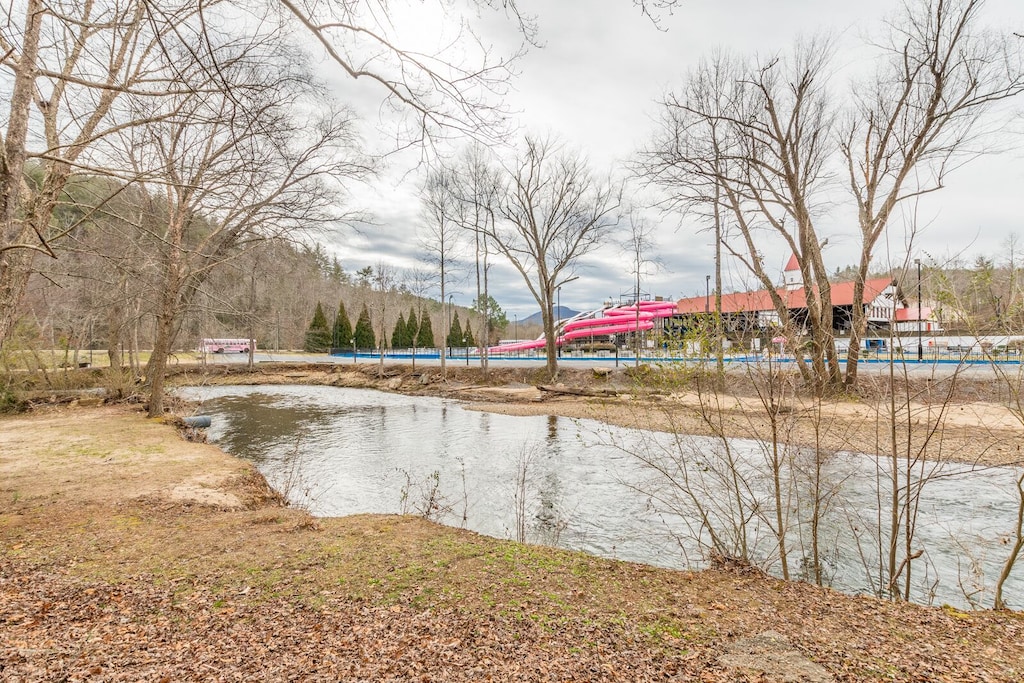 River views from all decks! 