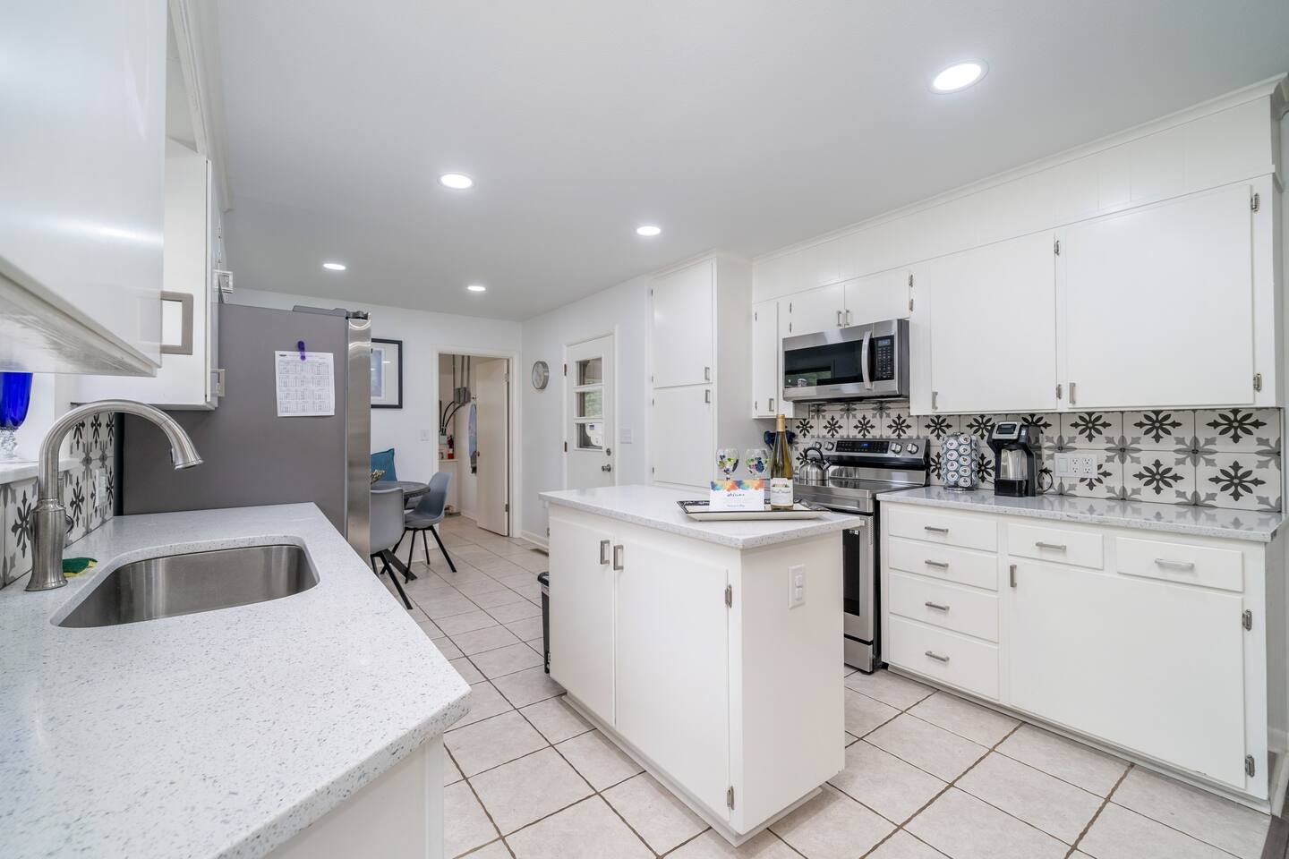 Fully Equipped spacious kitchen