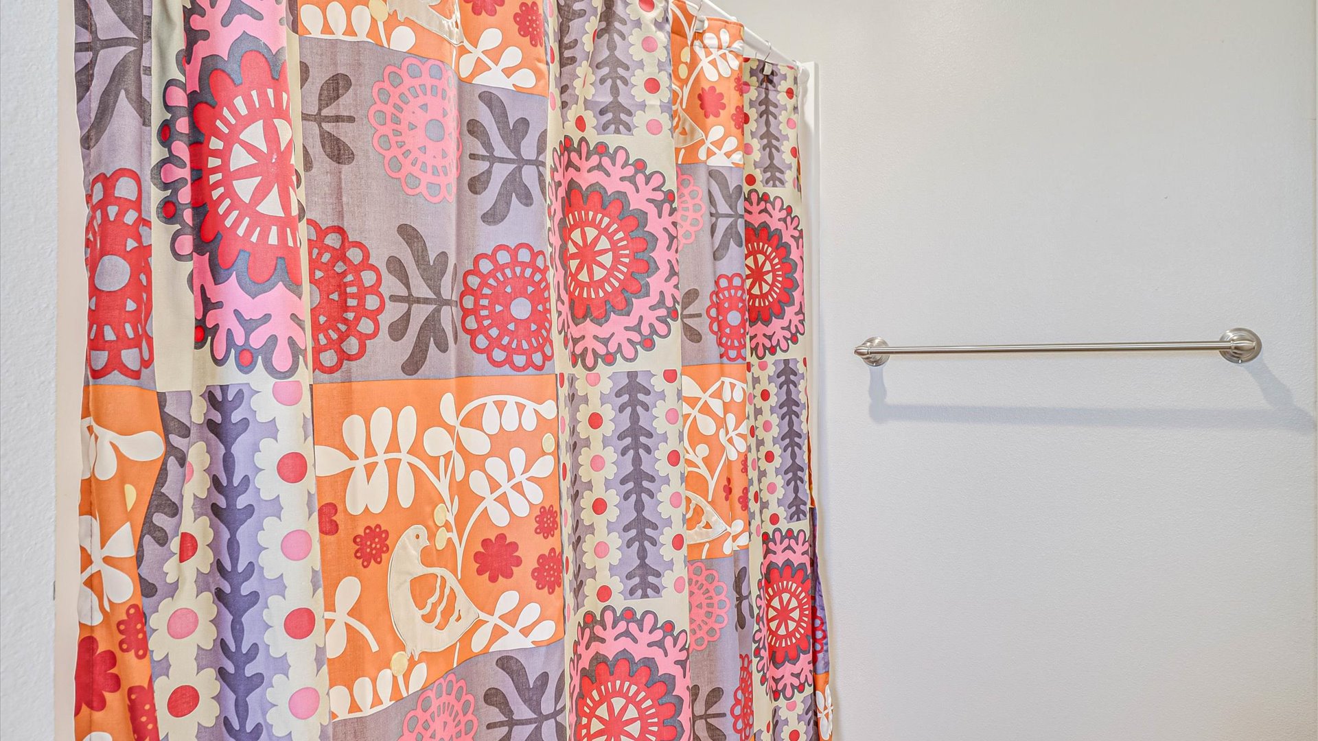 2nd Bathroom Shower/Tub Combo