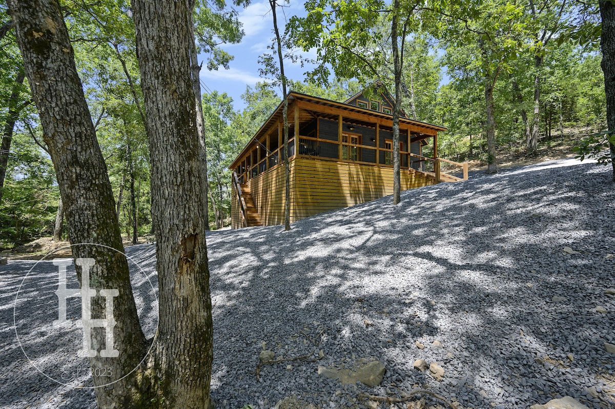 We look forward to sharing this property with our future guests! See you soon!