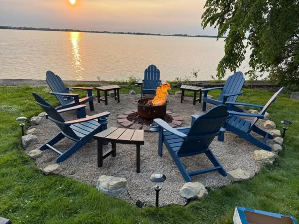Fire pit with lake views