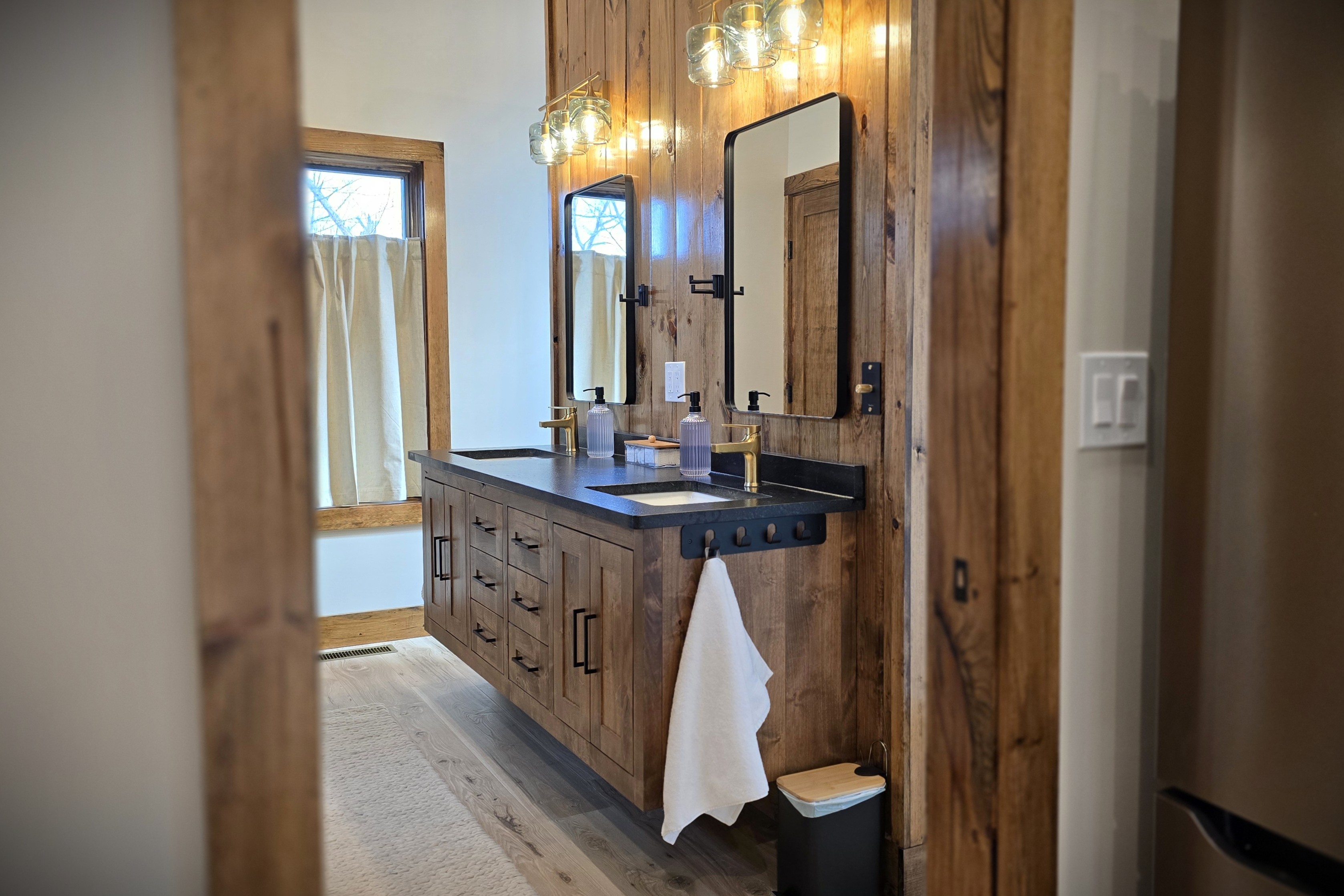 Bathroom with two-person custom vanity