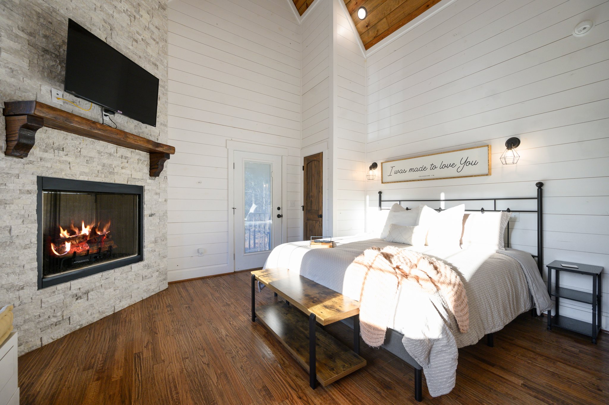 King bed