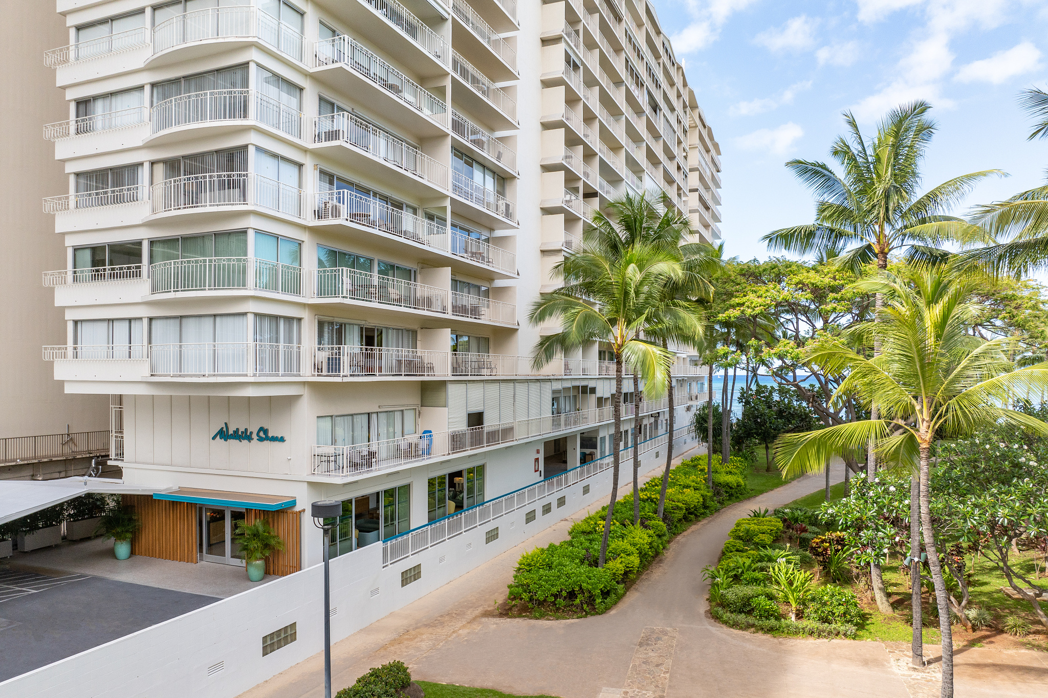 Exterior view of Waikiki Shore