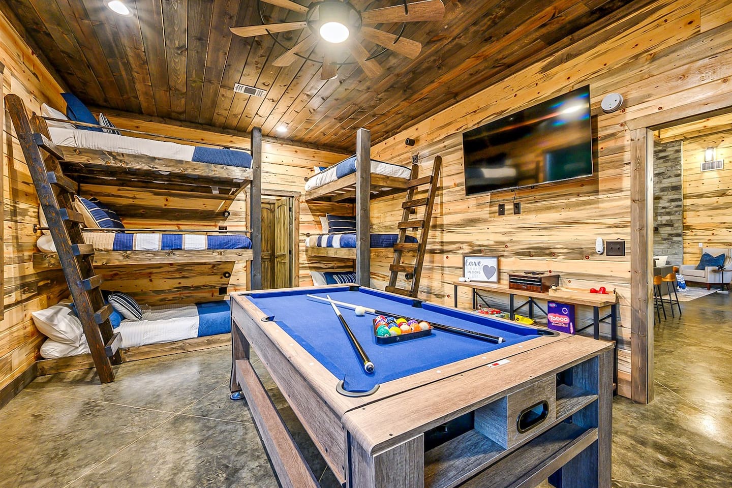 GAME ROOM Loaded with Pool Table, Ping Pong Table, Air Hockey, Arcade, Board Games