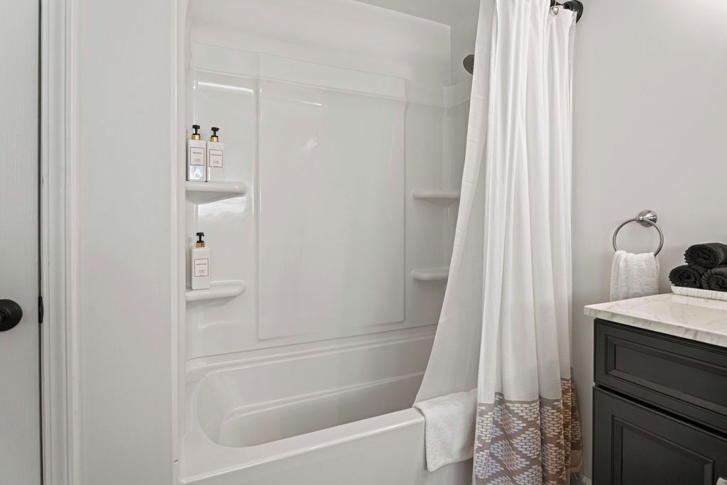 All bathrooms feature Dove Shampoo, Conditioner, and Body Wash