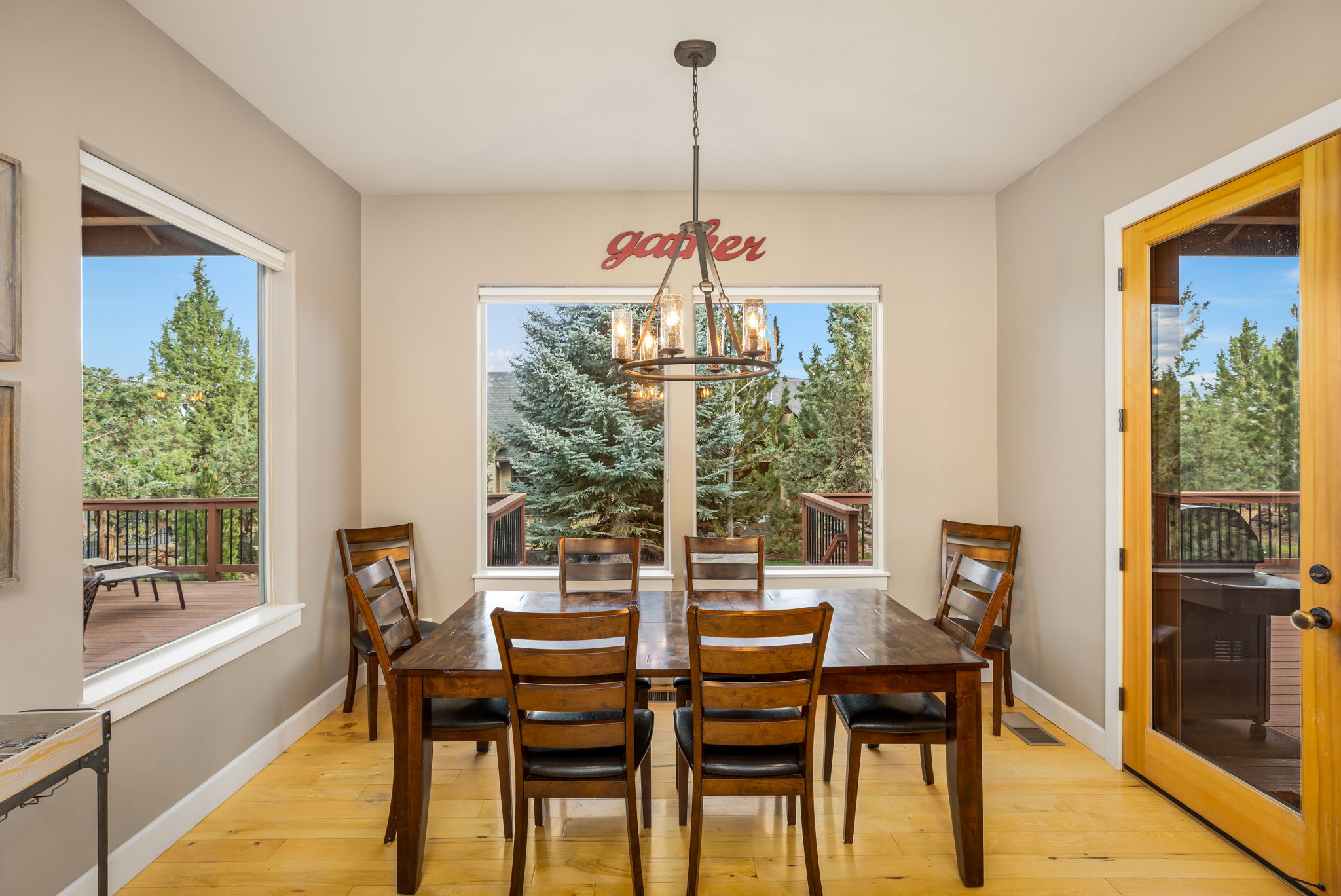 Dining Room- Seats 8