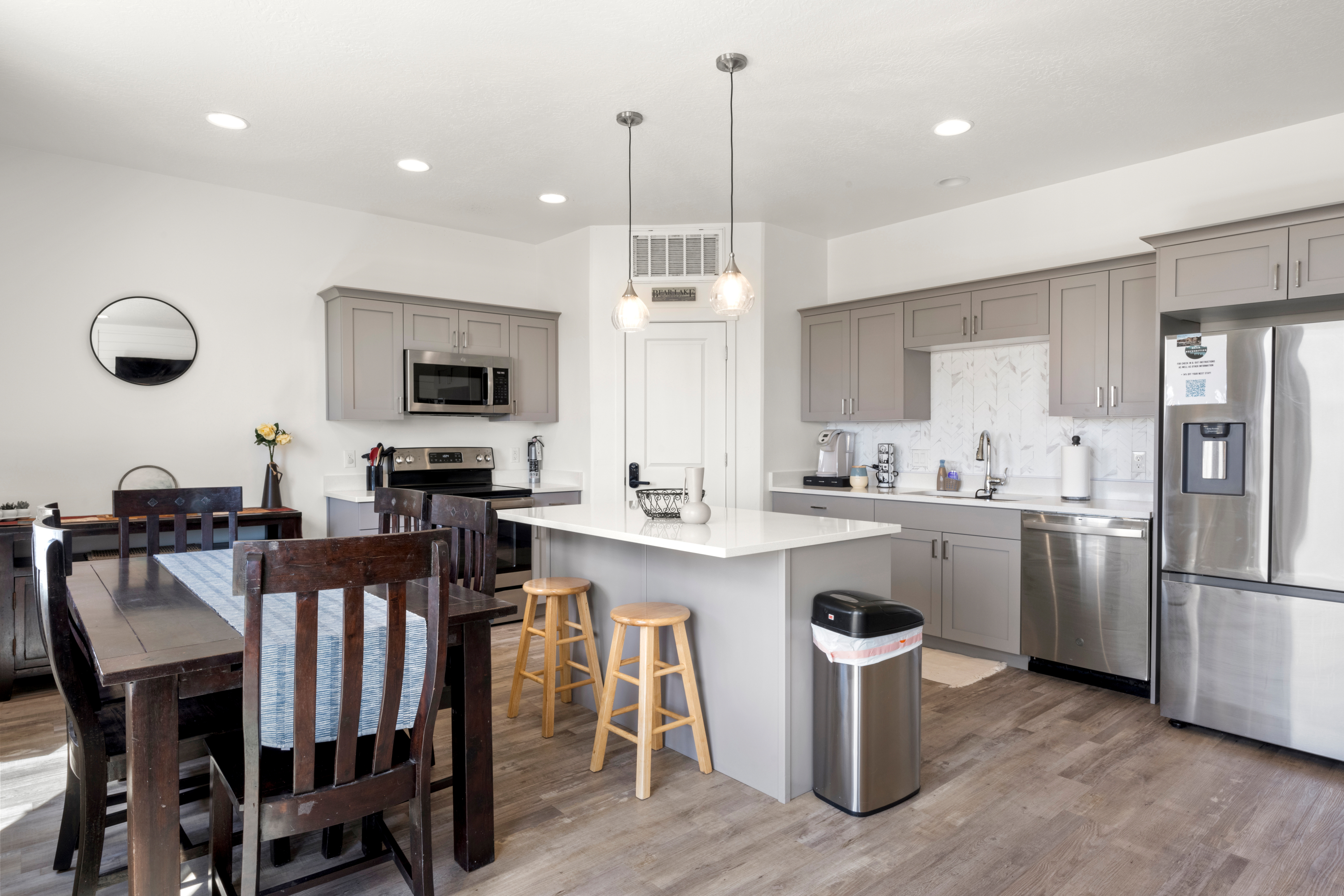 Kitchen Main Floor