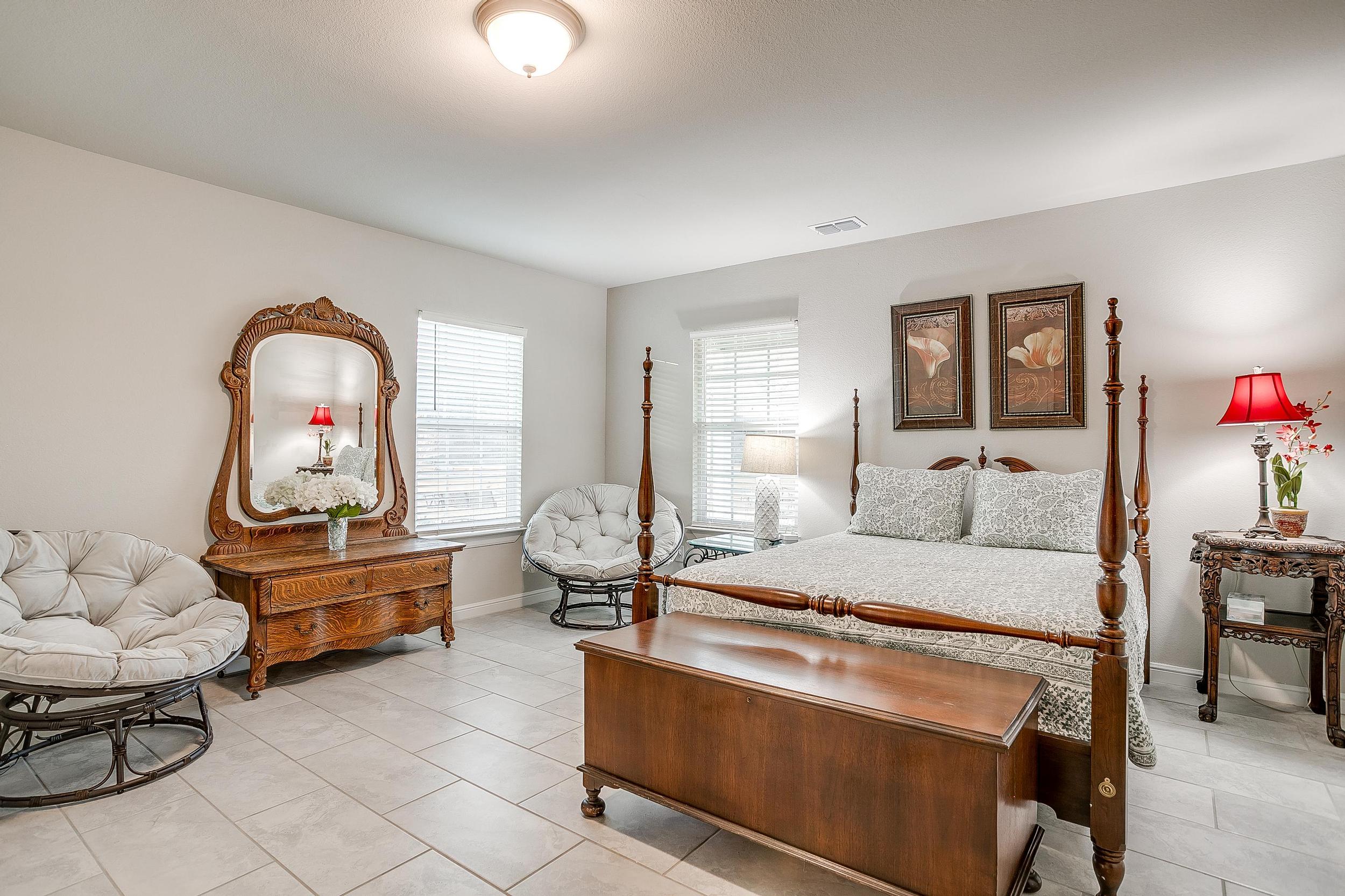 Bedroom