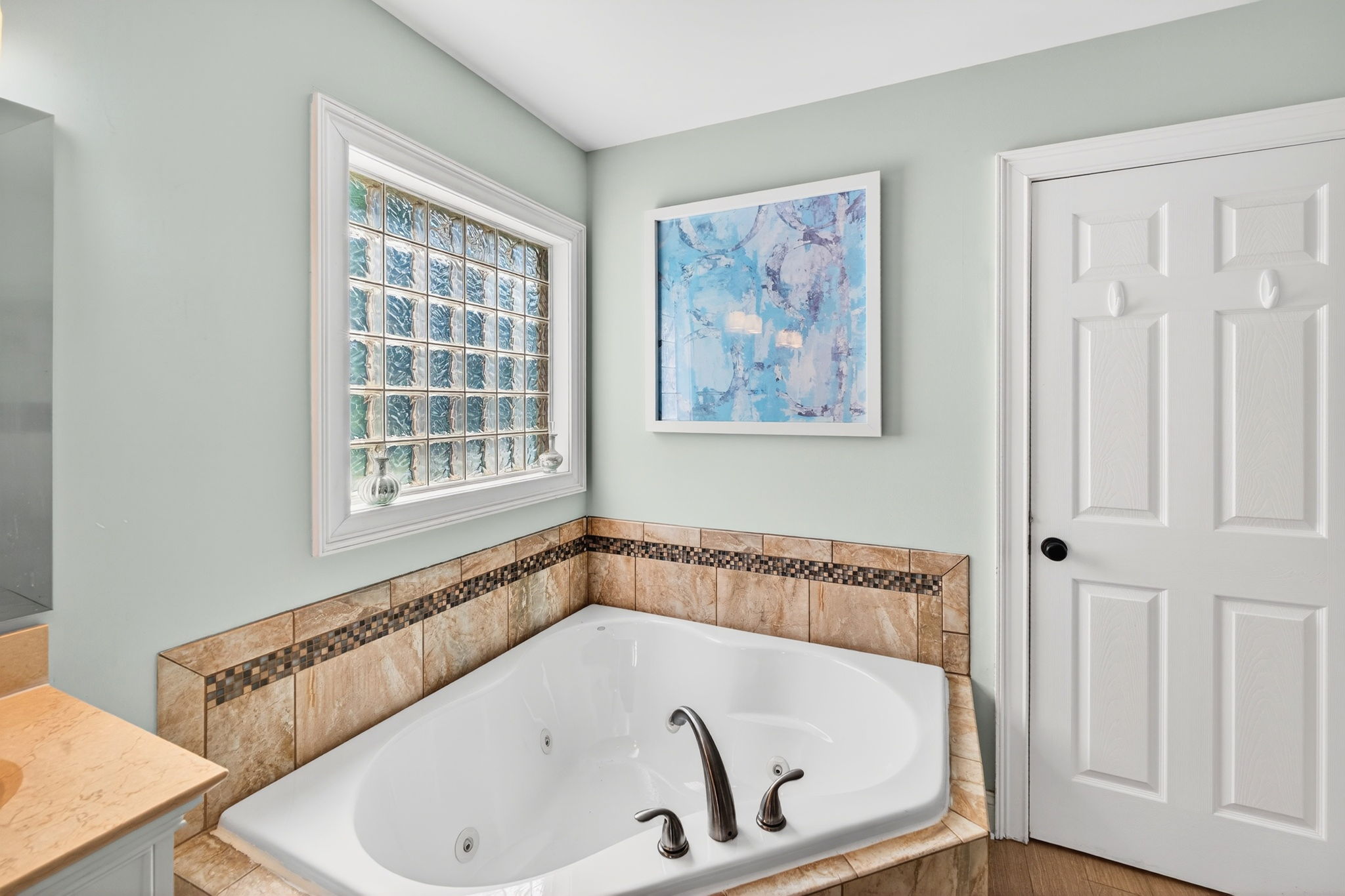 Primary Bath  | 23 Grand Pavillion | Wild Dunes | Isle of Palms, SC | IOP Escapes