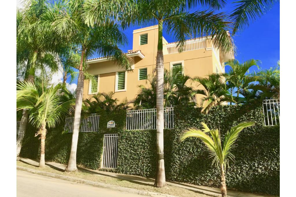 Rincon PR vacation homes with pool
