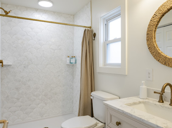 Bath linens & starter soaps provided