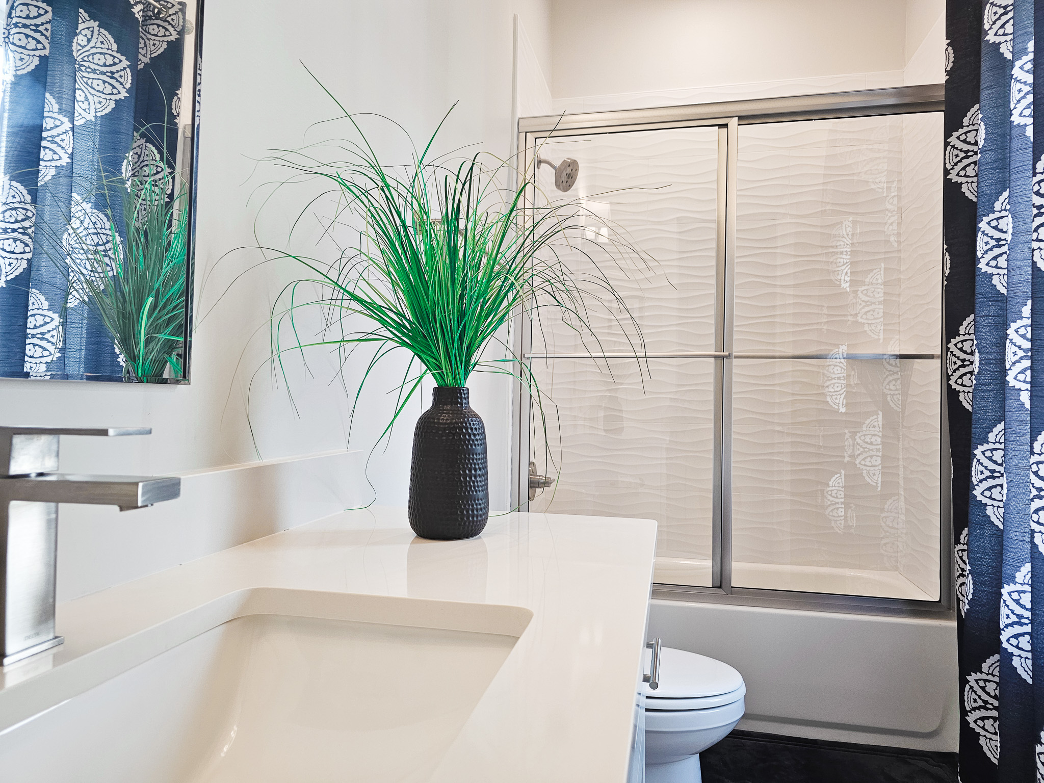 1st Floor Bathroom