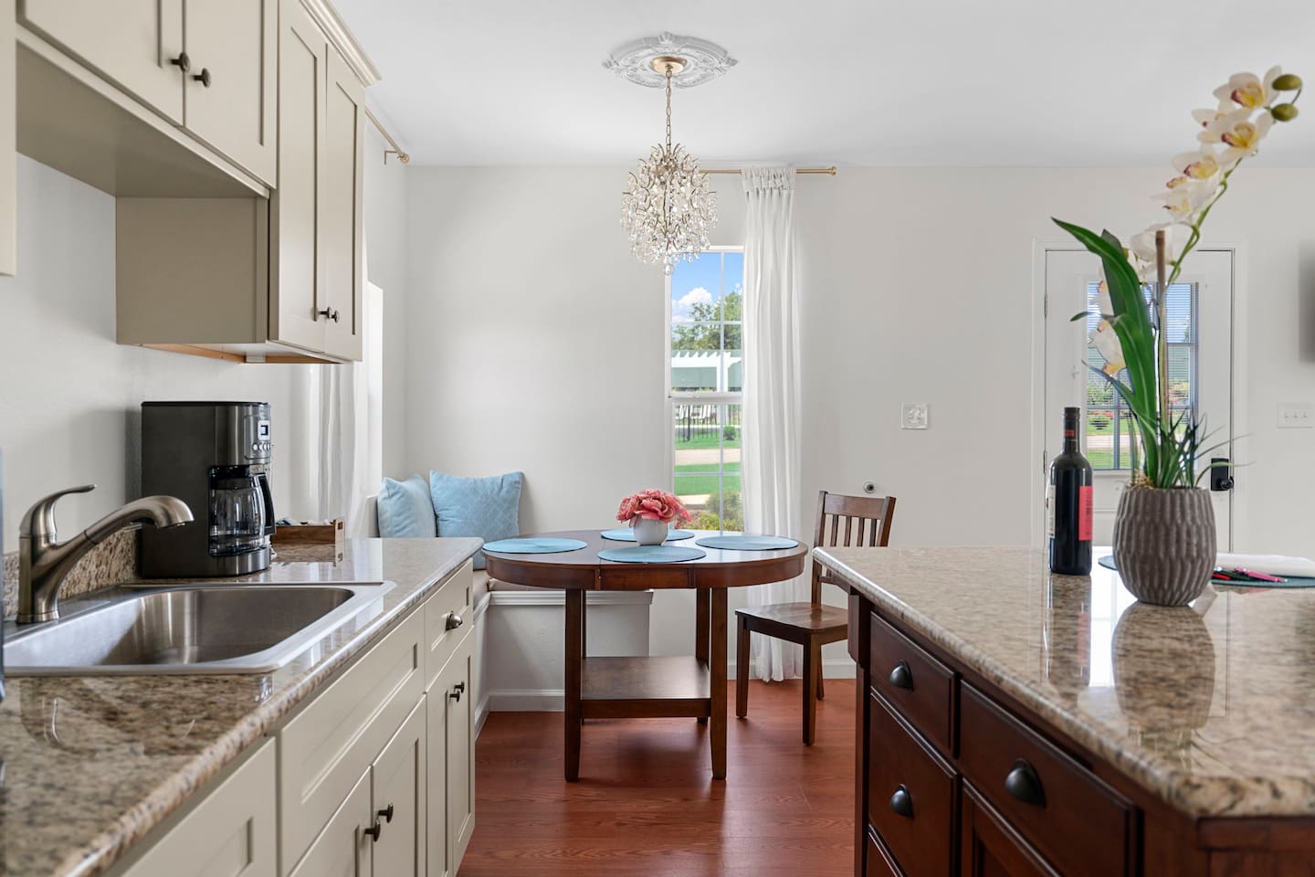 Kitchenette