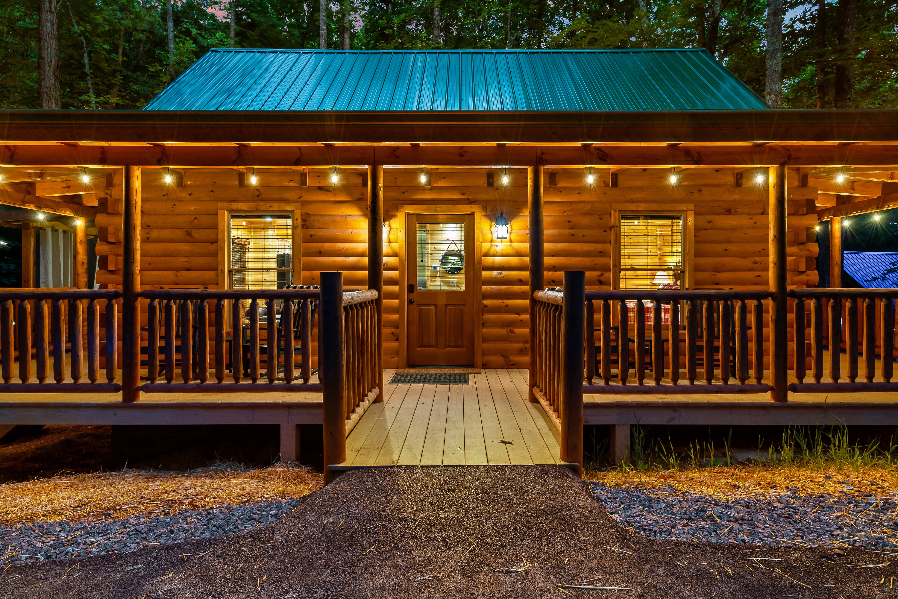 Step free access into the cabin