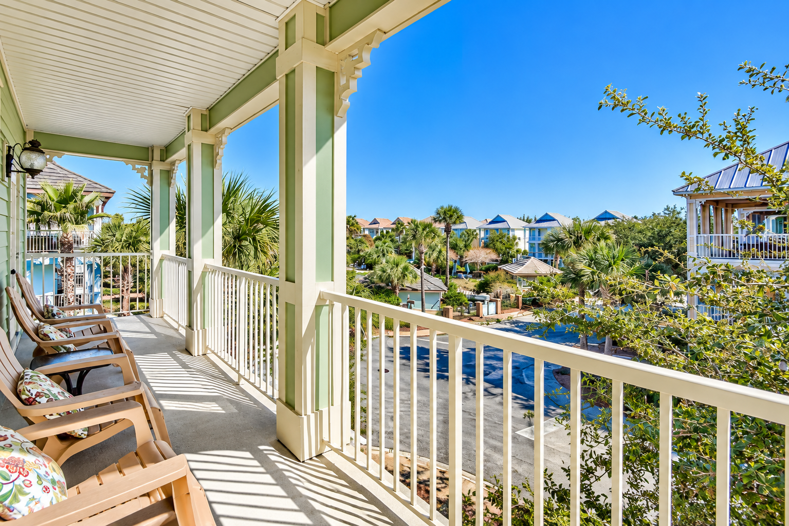 Large private balcony, ideal for relaxation and enjoying the view
