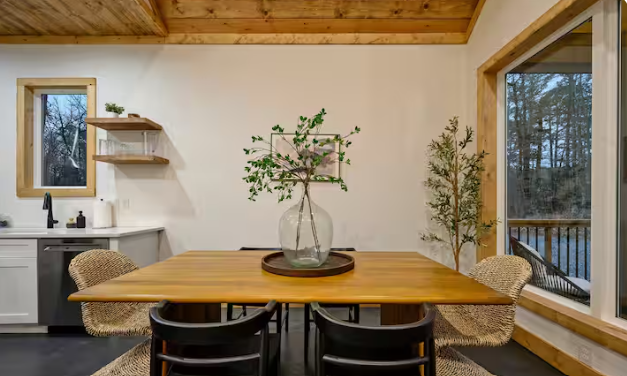 Dining space 